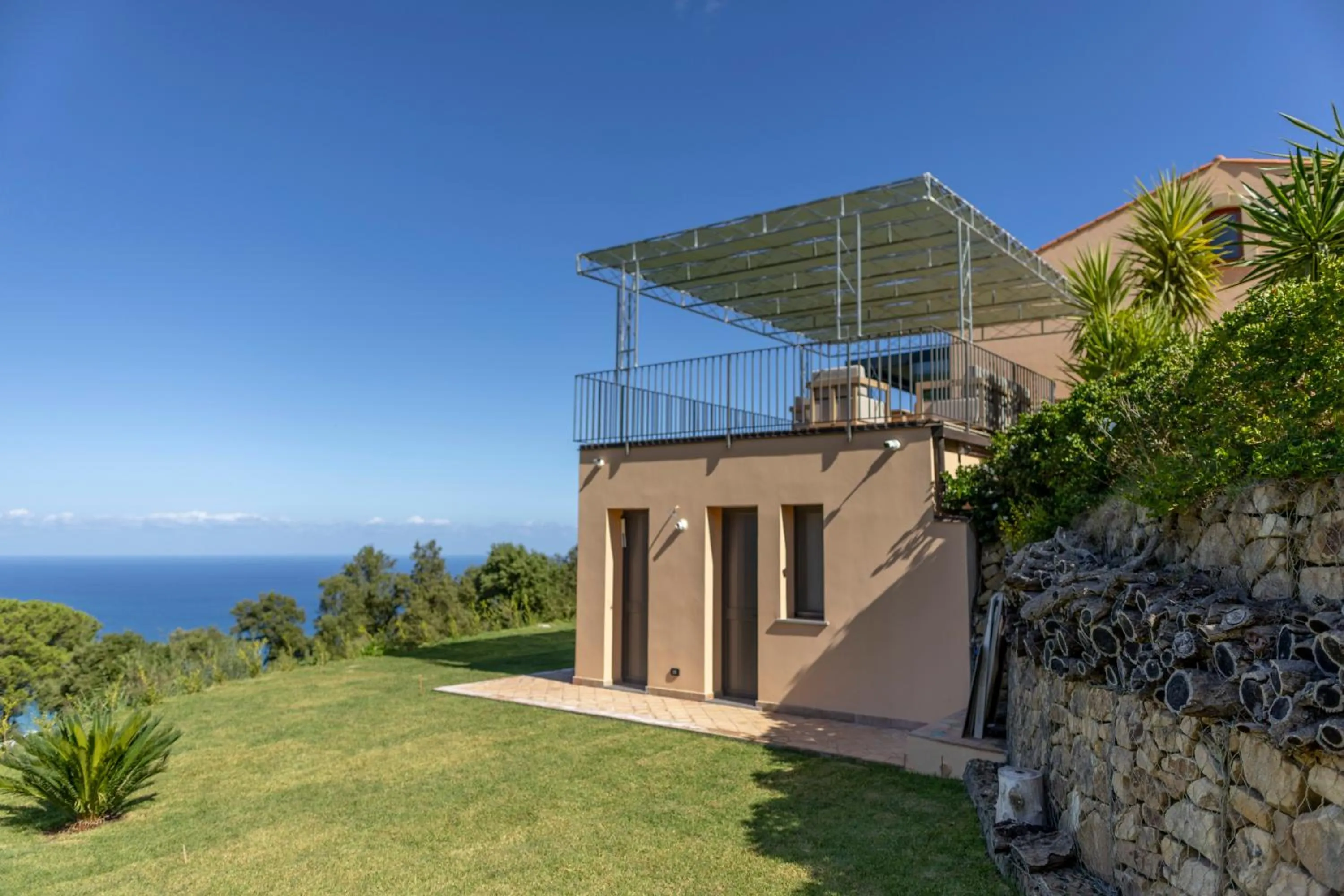 Property building in B&B Le Ginestre