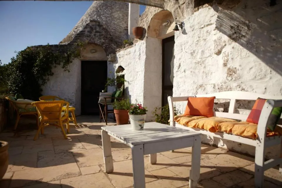 Lounge or bar in I Trulli Di Acquarossa