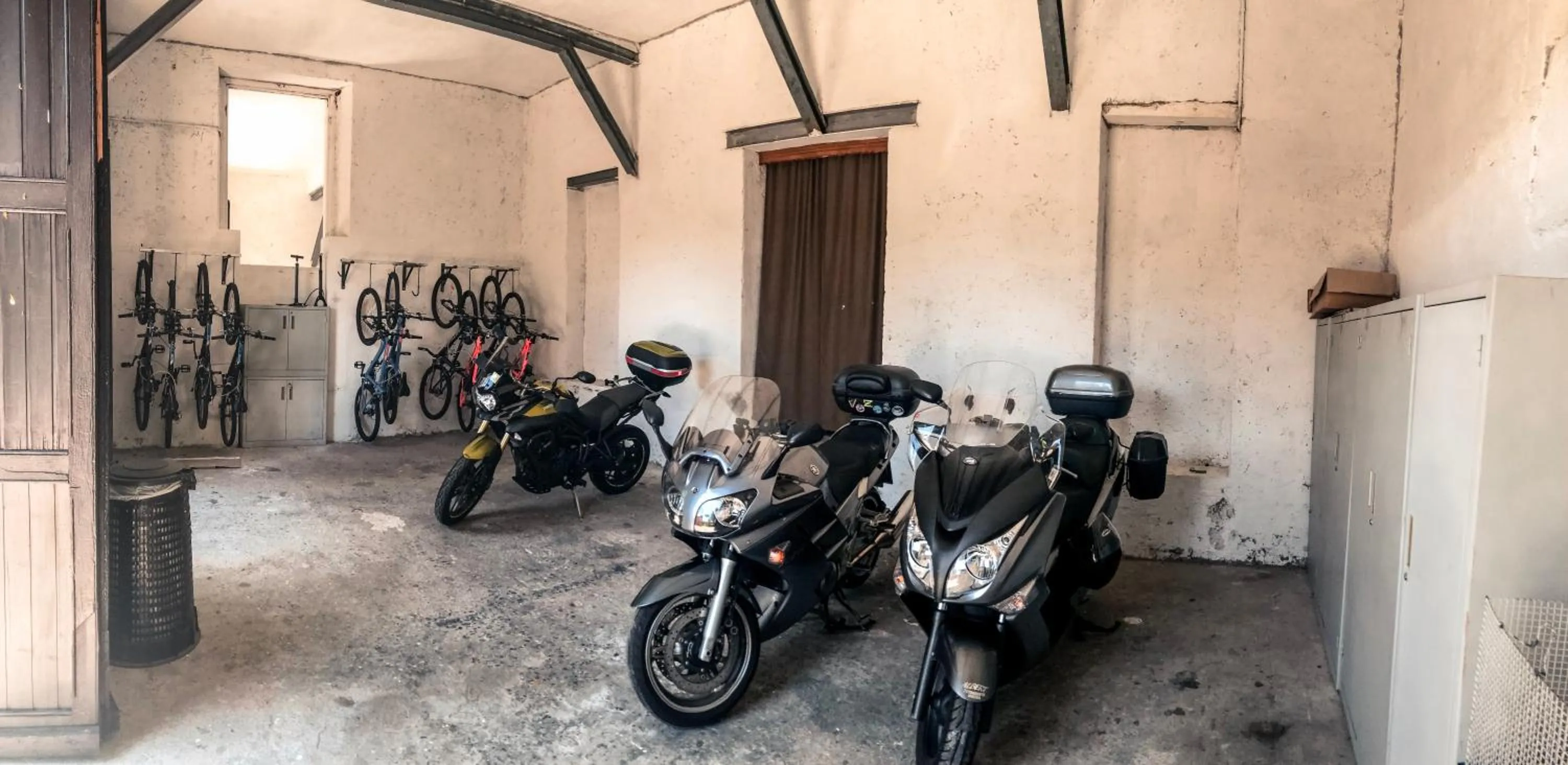 Parking in Hotel Moderno