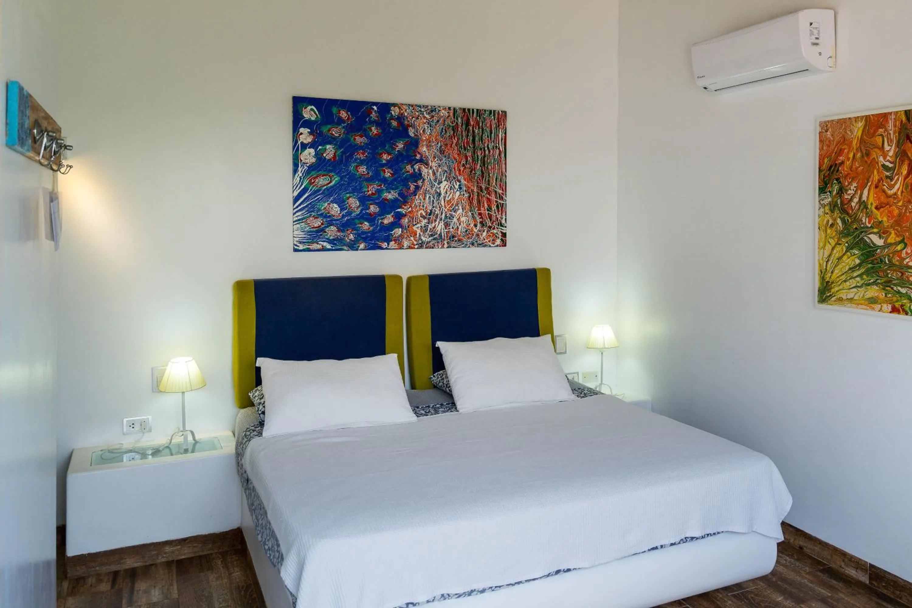 Bed in Sunset Mancora