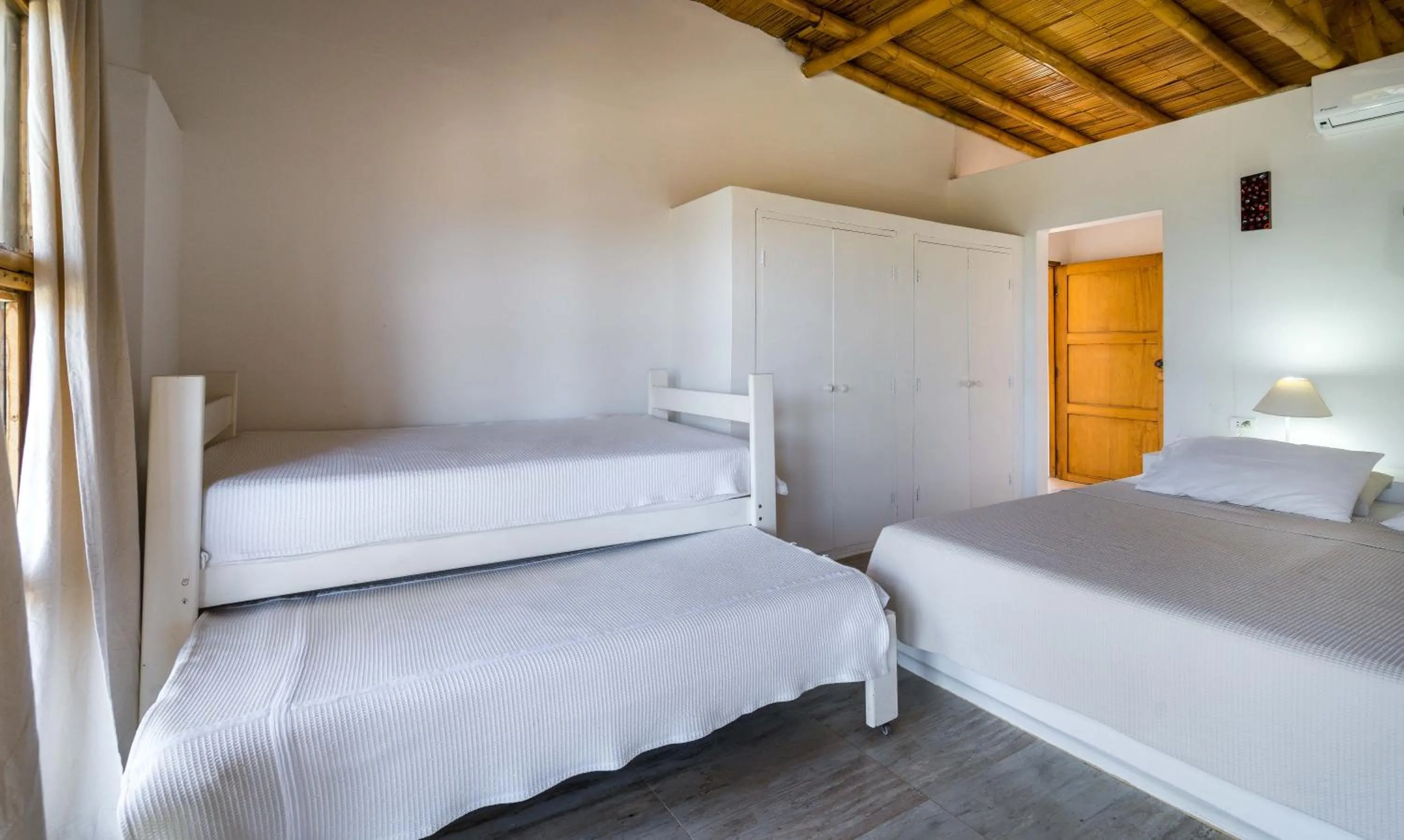 Bed in Sunset Mancora