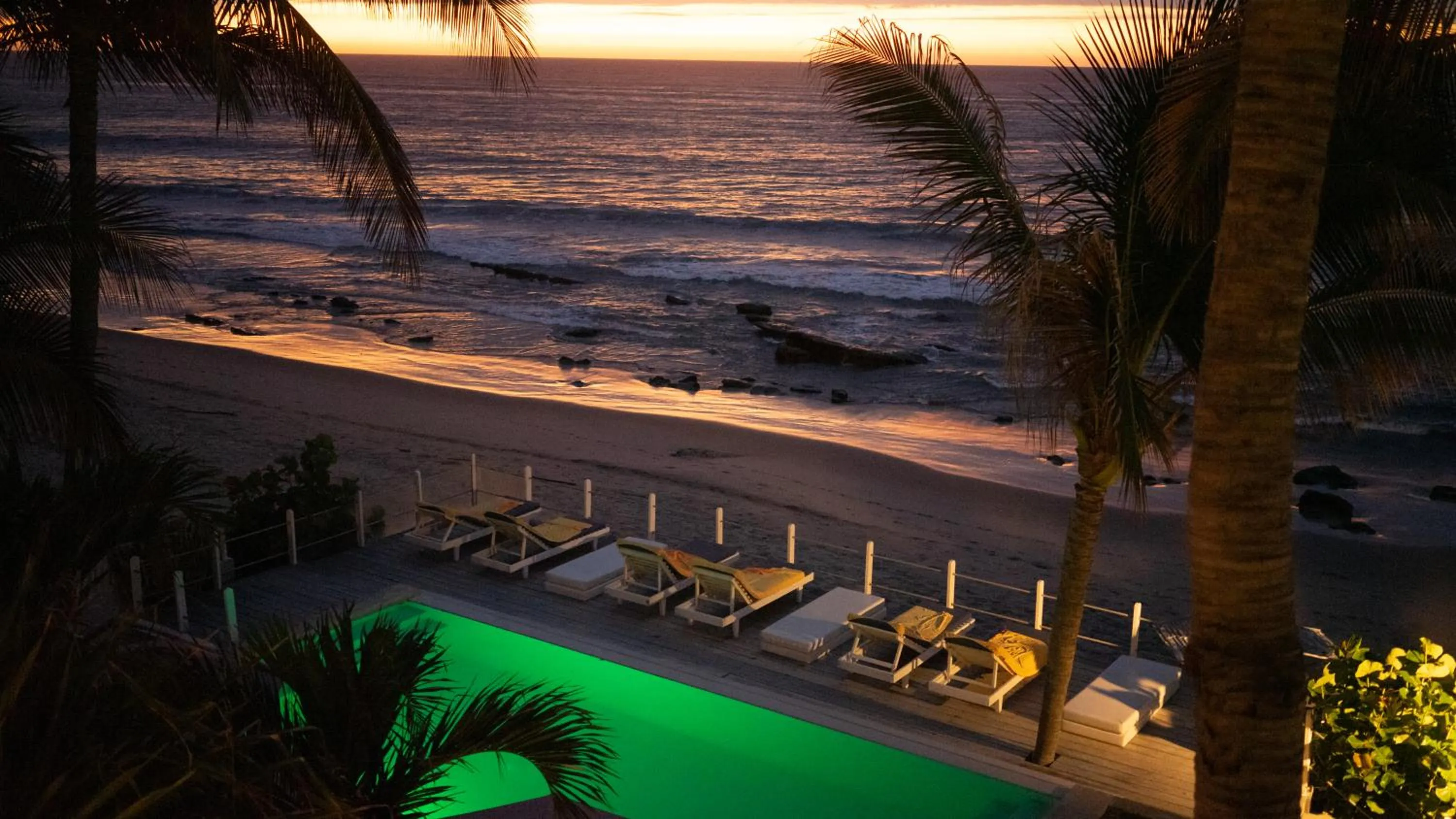 Night in Sunset Mancora