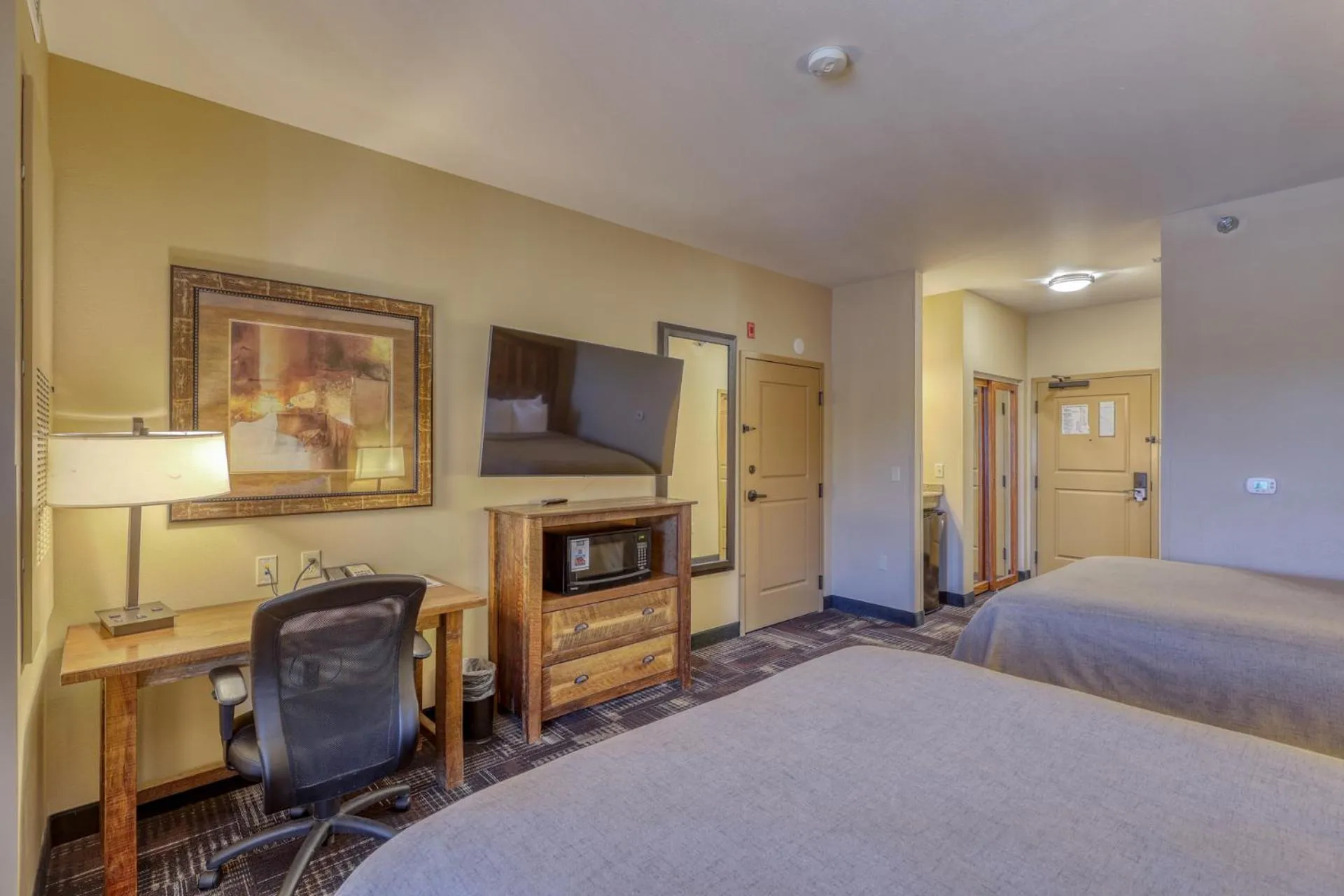 TV and multimedia, Bed in The Lodge at Deadwood