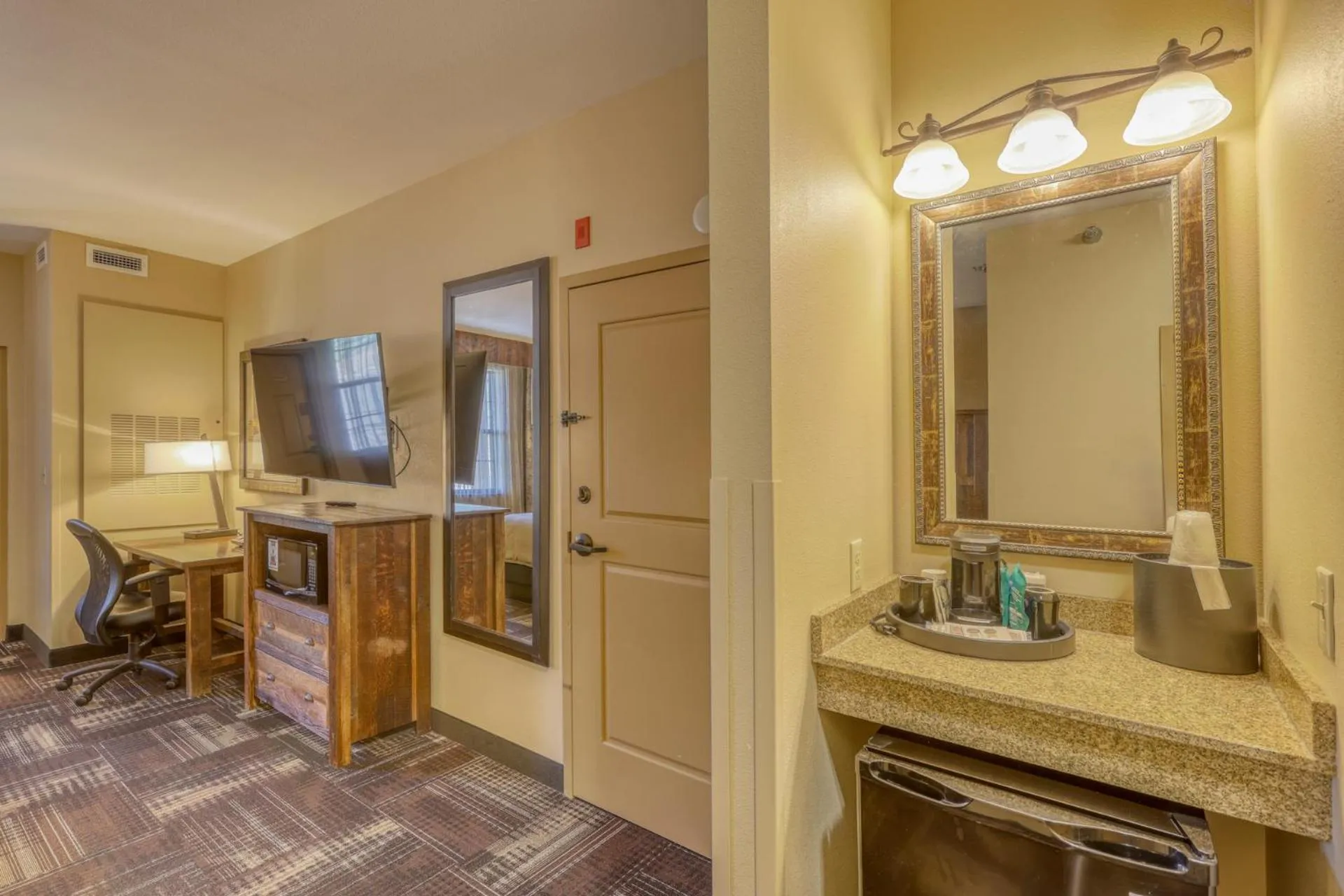 The Lodge at Deadwood