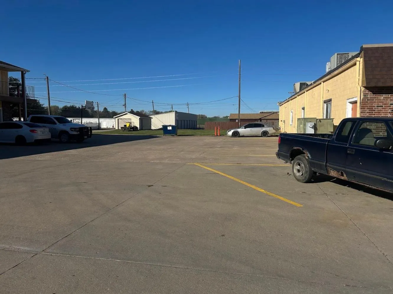 Parking in Crete Inn by Capital O Near Lincoln