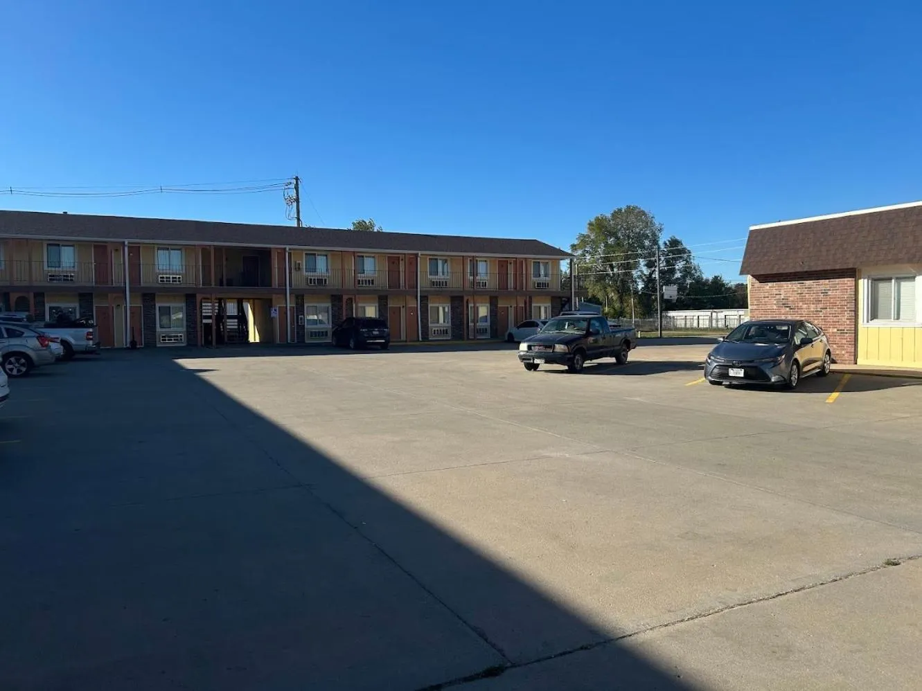 Parking in Crete Inn by Capital O Near Lincoln