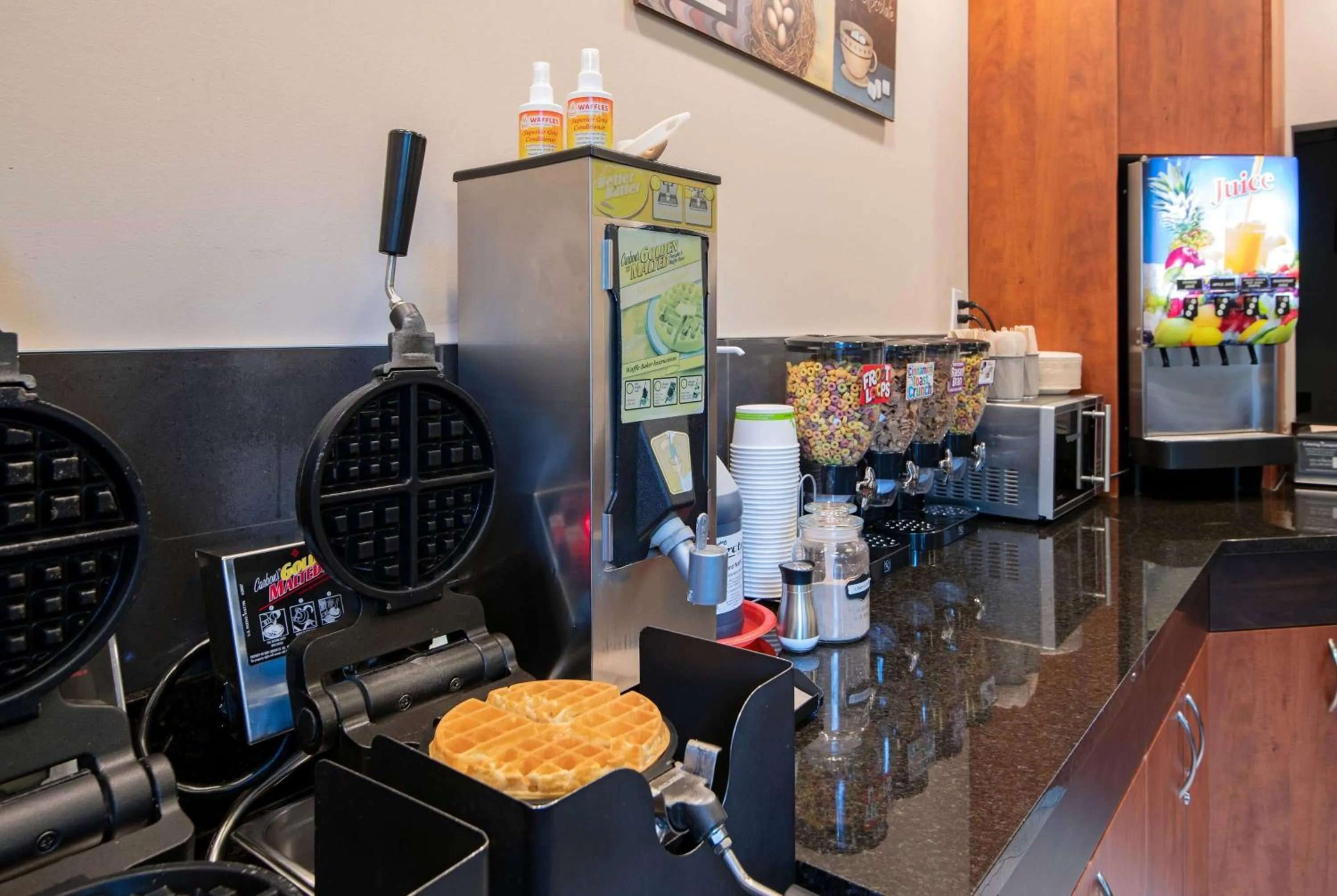 Breakfast in Super 8 by Wyndham Kamloops On The Hill