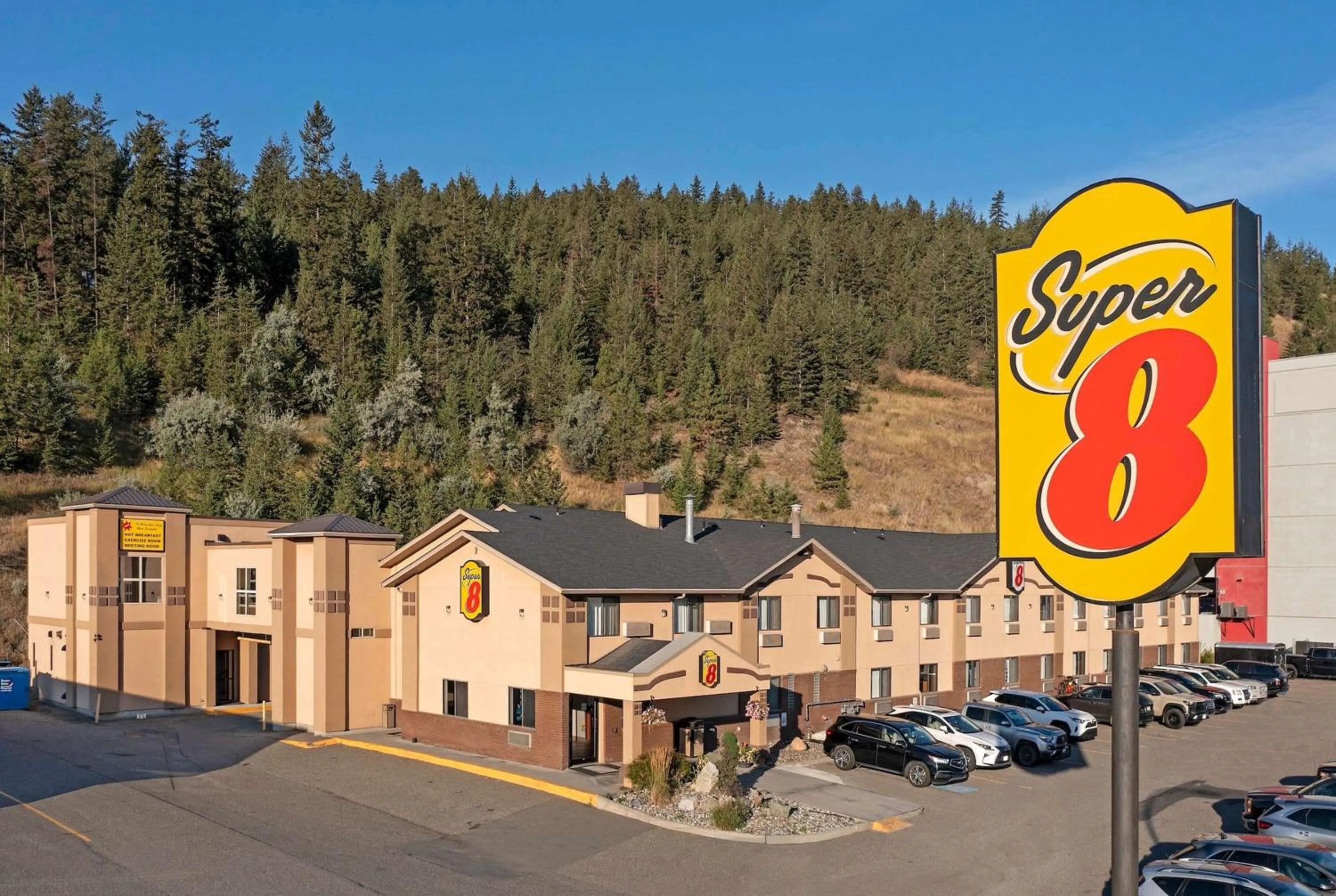 Property building in Super 8 by Wyndham Kamloops On The Hill