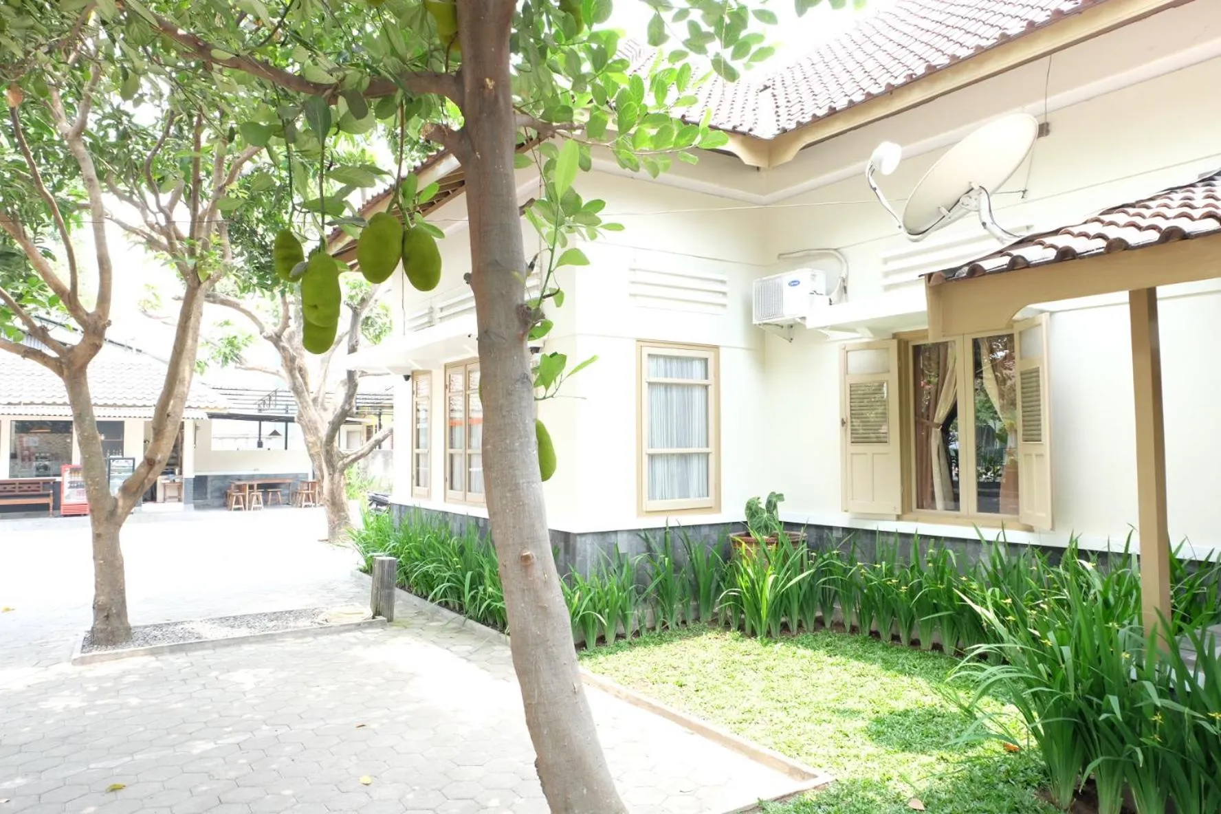 Ndalem Suratin Guesthouse