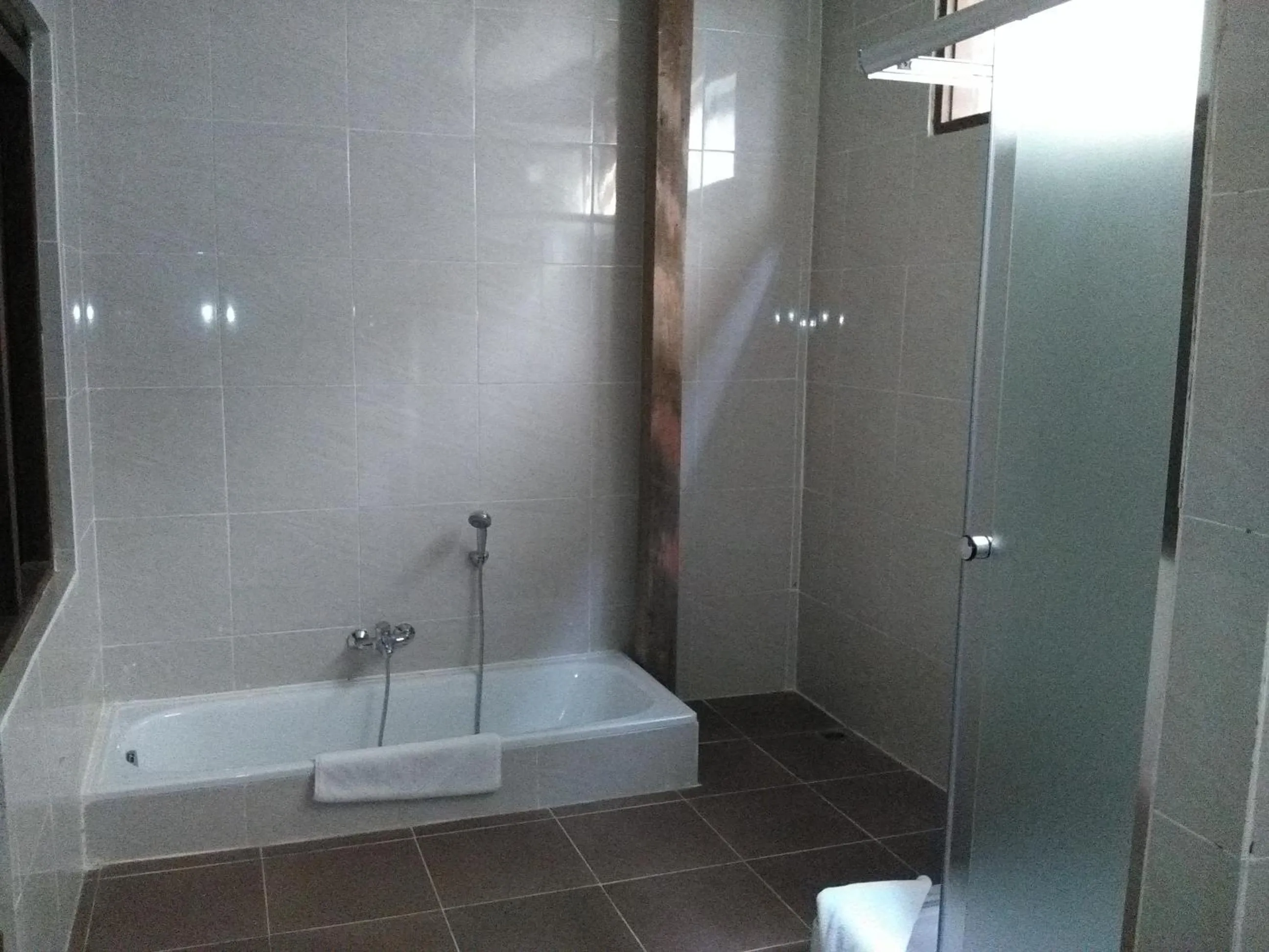 Bathroom in Gazebo Beach Hotel