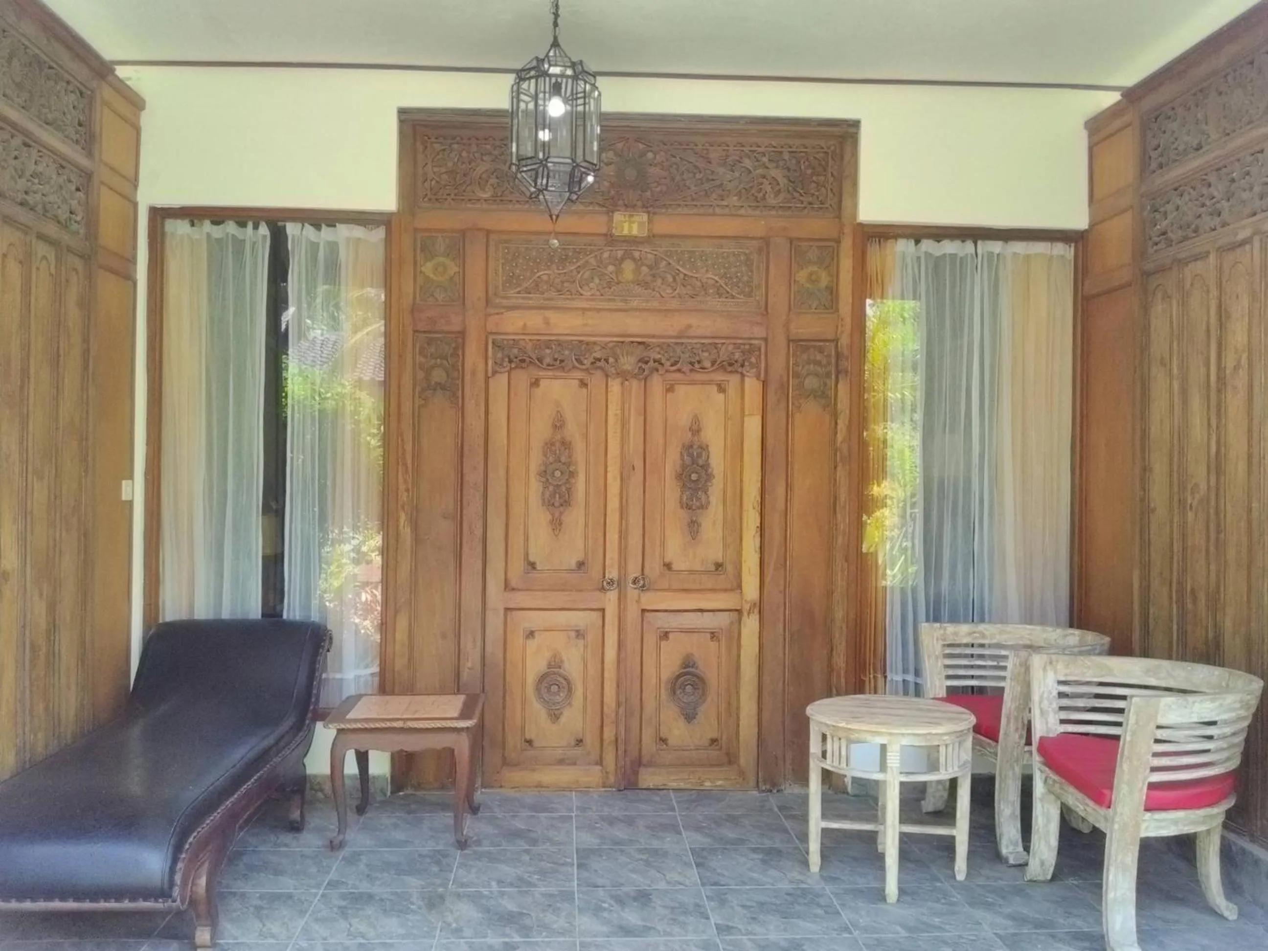 Balcony/Terrace in Gazebo Beach Hotel