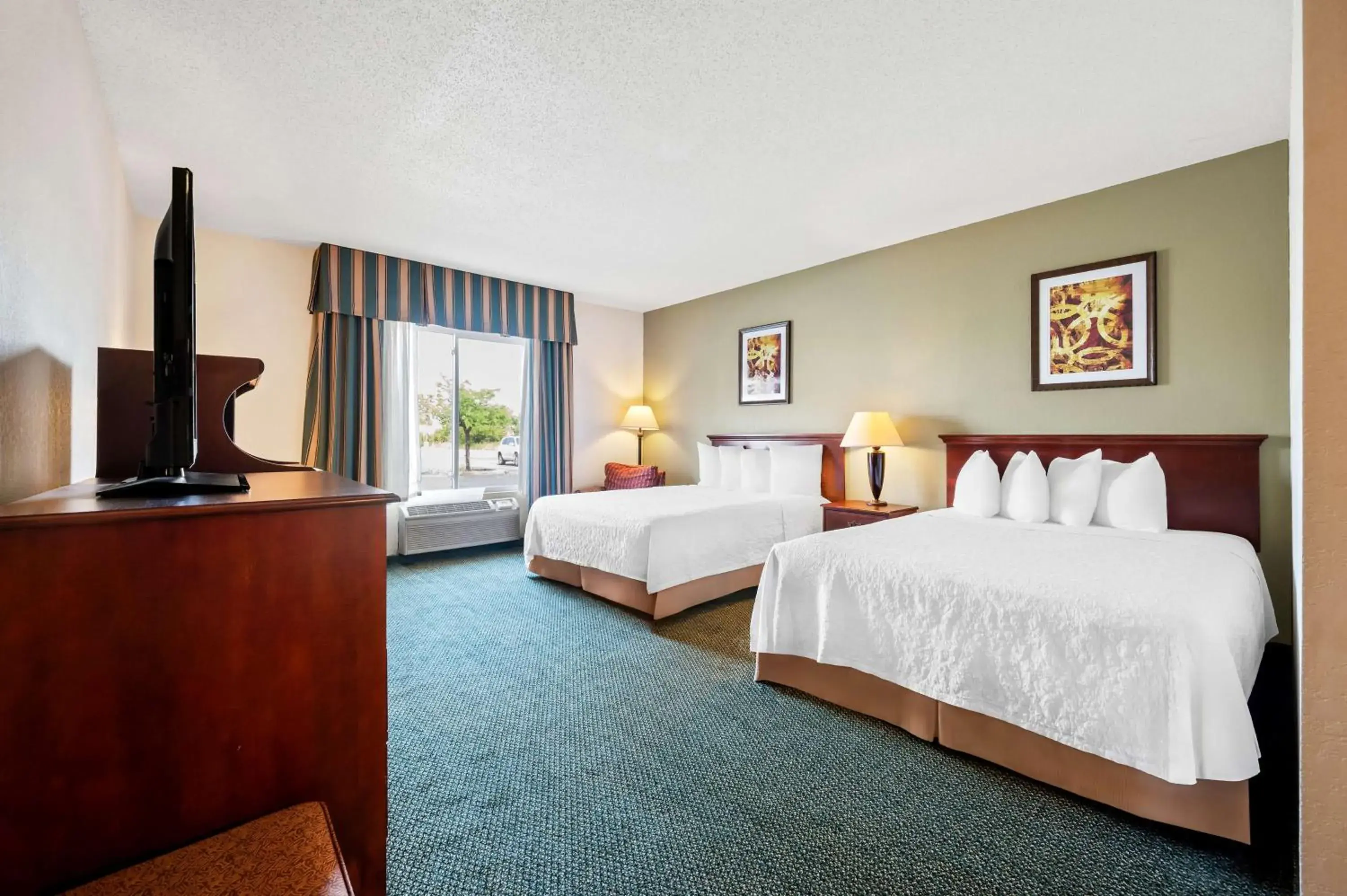 Queen Room with Two Queen Beds and Roll-In Shower - Mobility Accessible in Best Western Annawan Inn Queen Room with Two Queen Beds and Roll-In Shower - Mobility Accessible in Best Western Annawan Inn