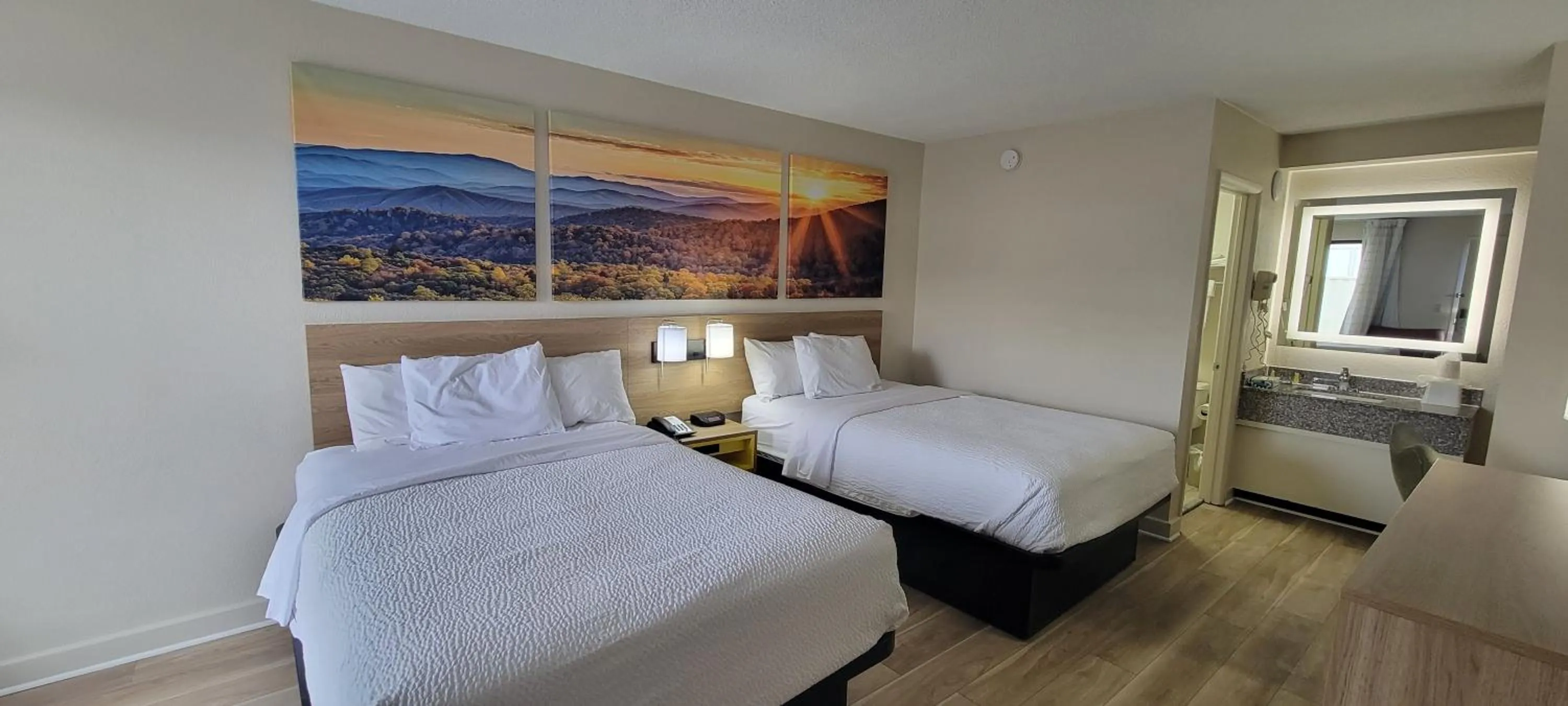 Bed in Days Inn by Wyndham Salem