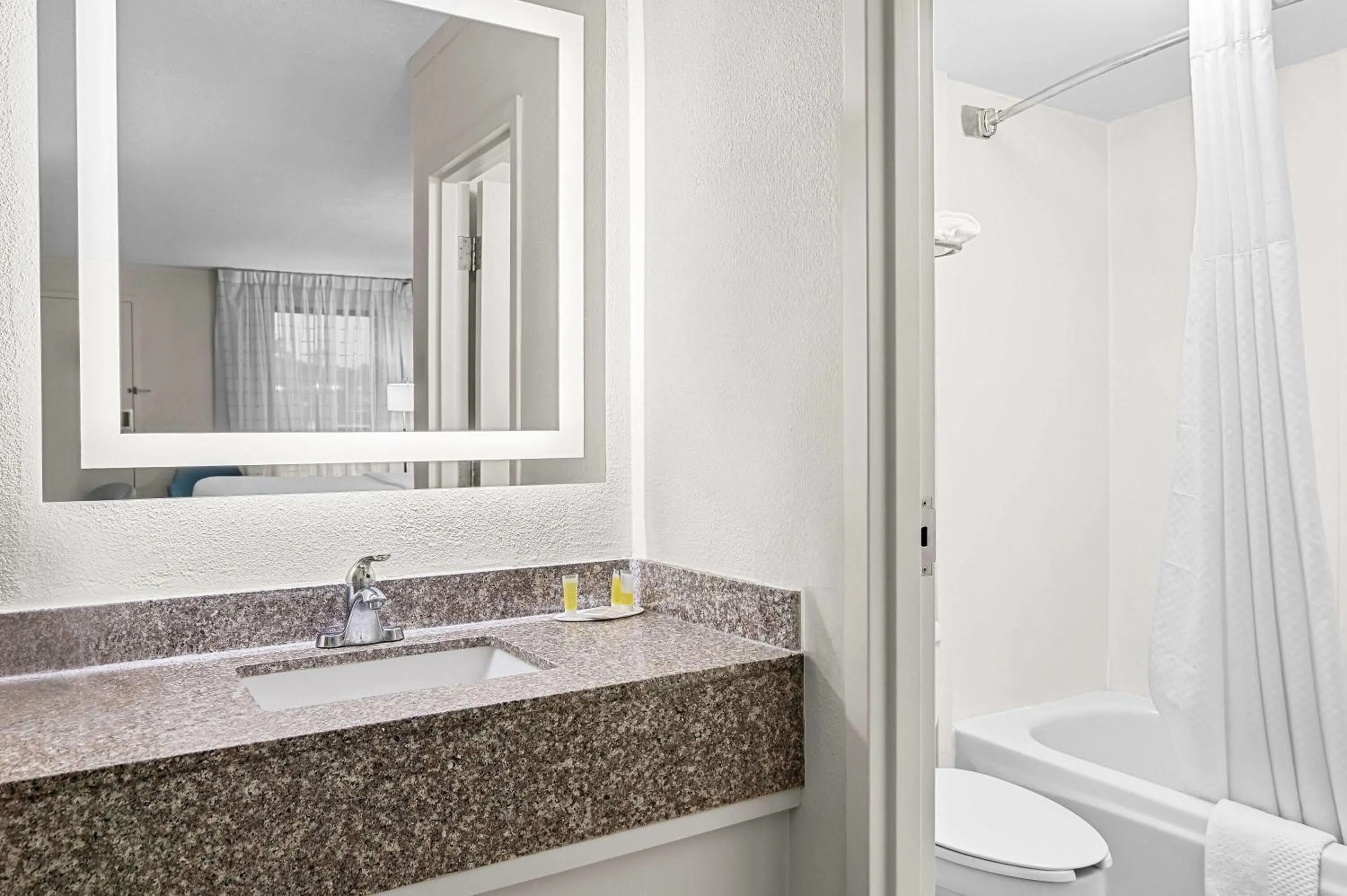 Bathroom in Days Inn by Wyndham Salem