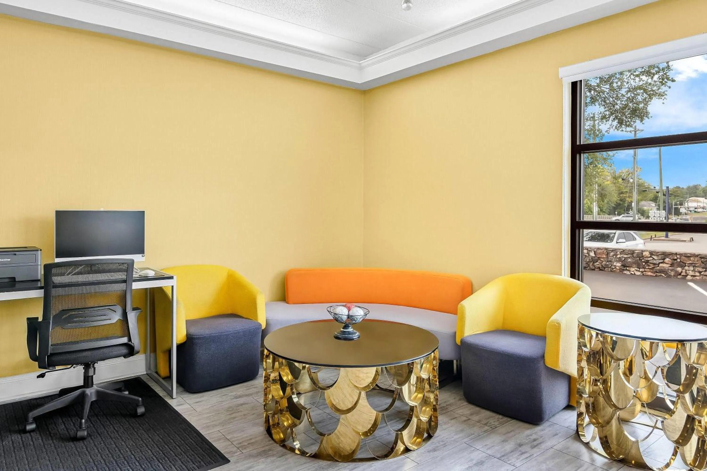 Lobby or reception in Days Inn by Wyndham Salem