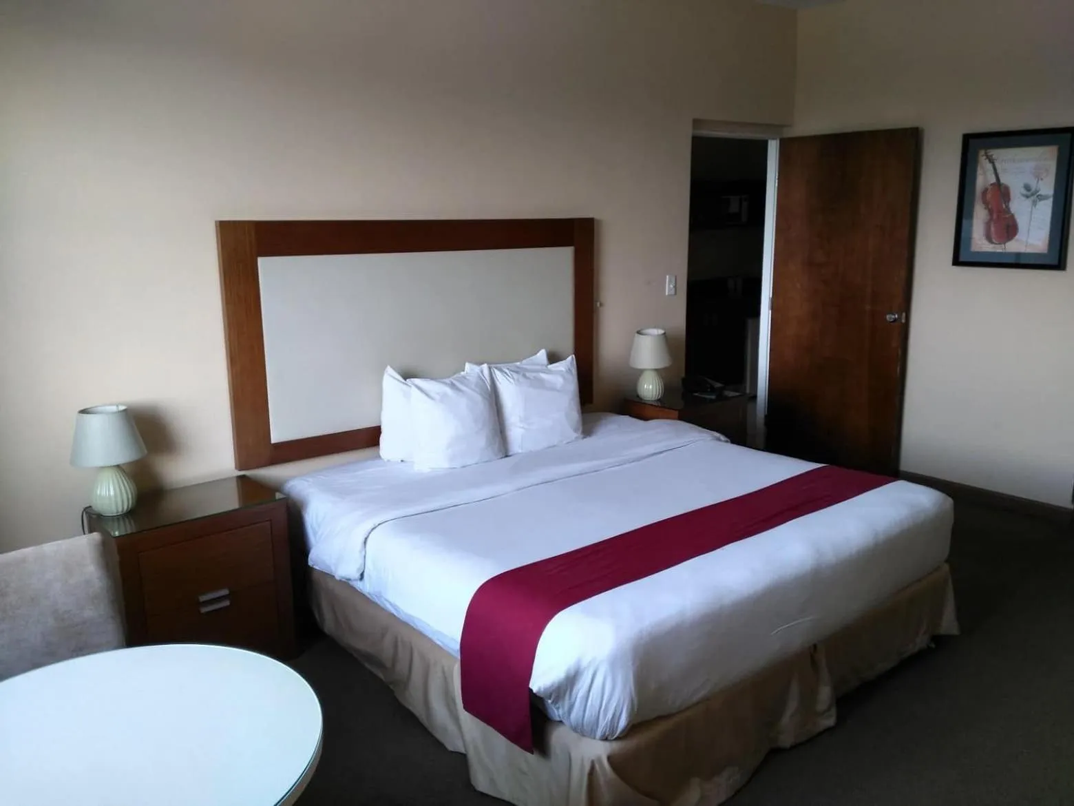 Bed in Central Park Hotel & Casino