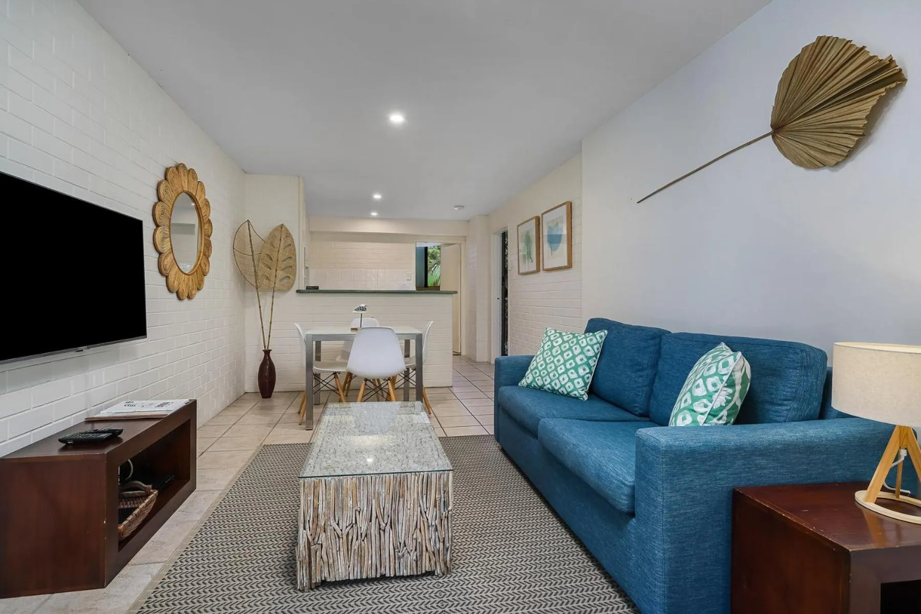 Bayview Beachfront Apartments, in town right on the beach