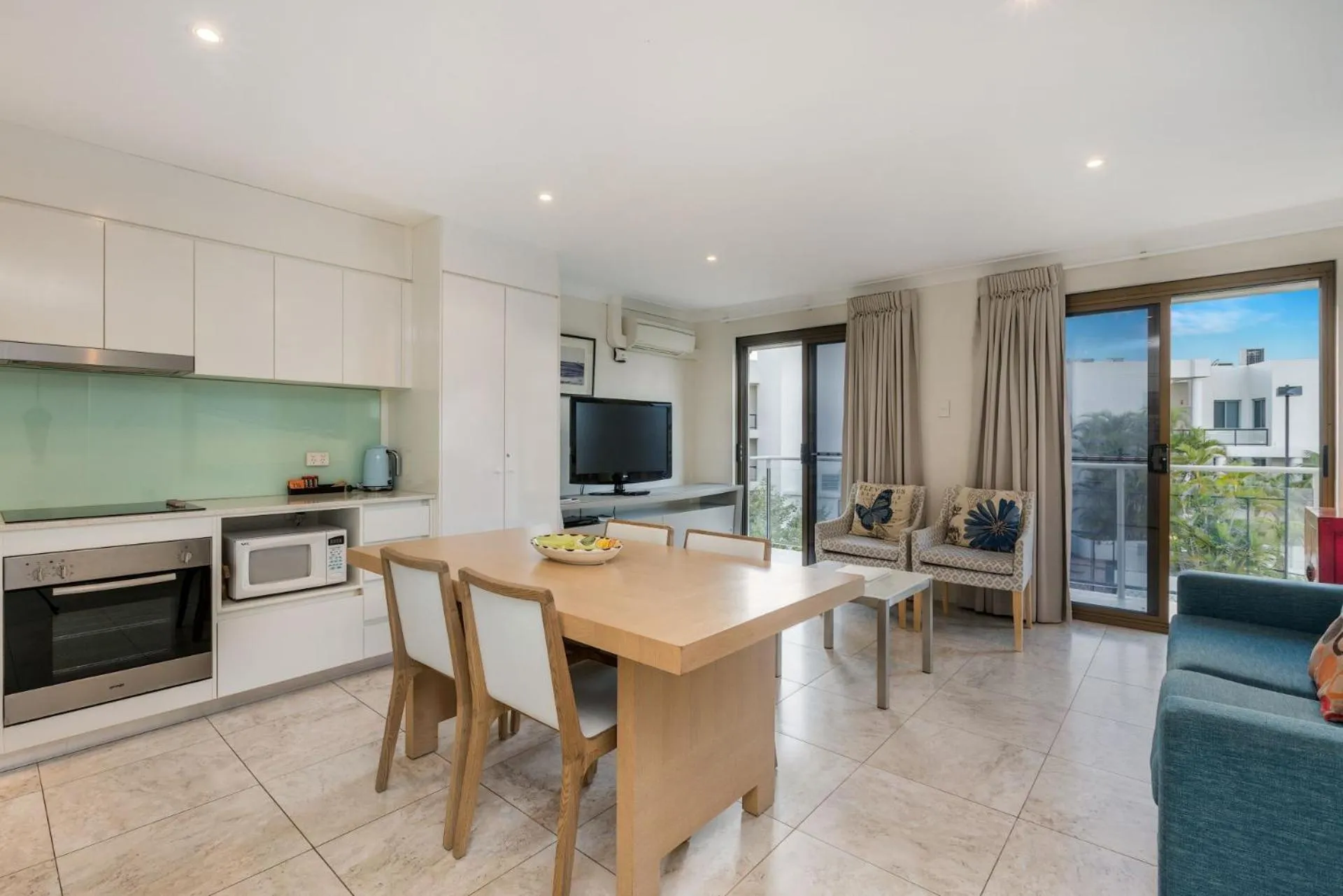 Bayview Beachfront Apartments, in town right on the beach