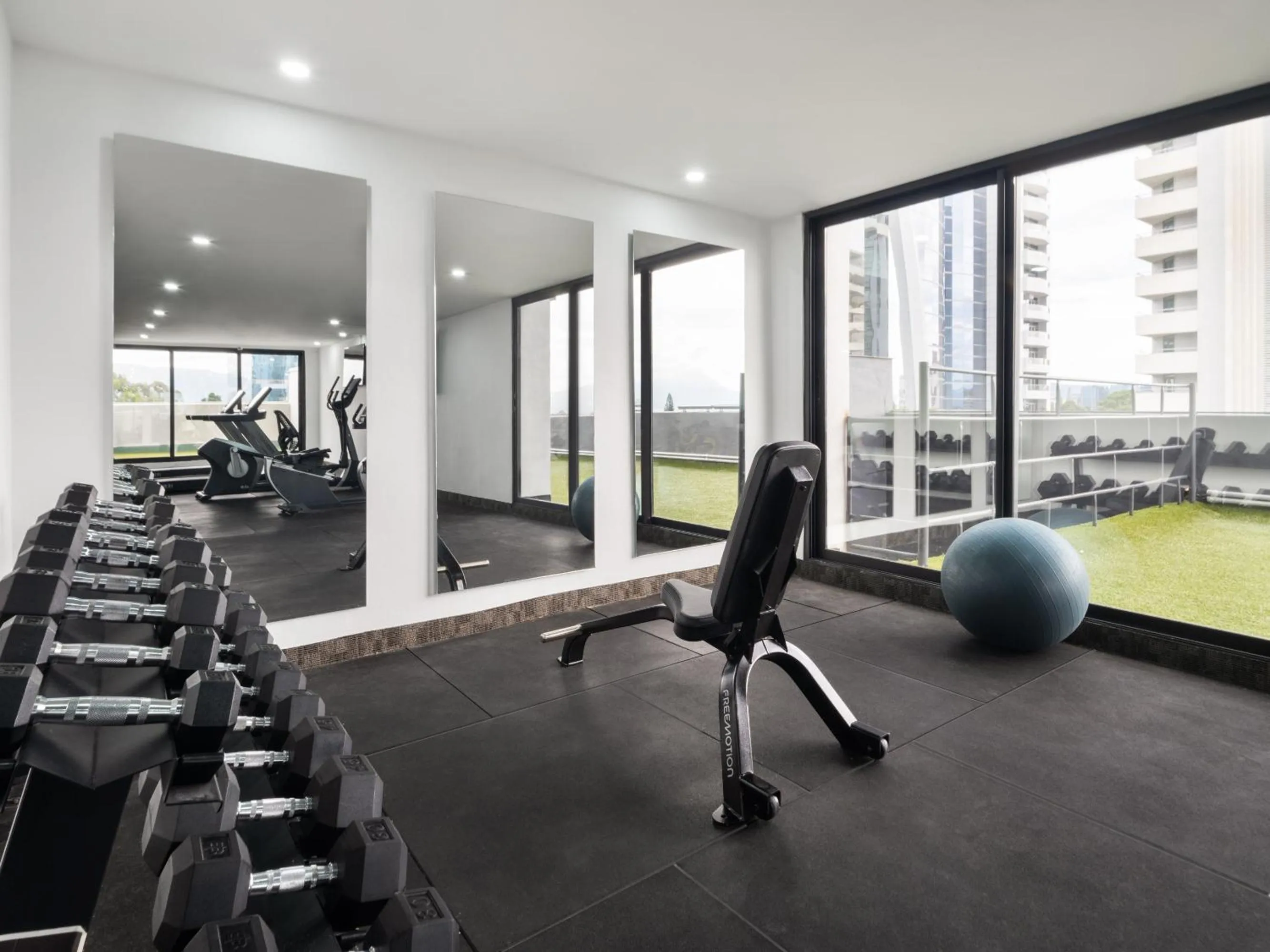 Fitness centre/facilities in Wyndham Garden Guatemala City