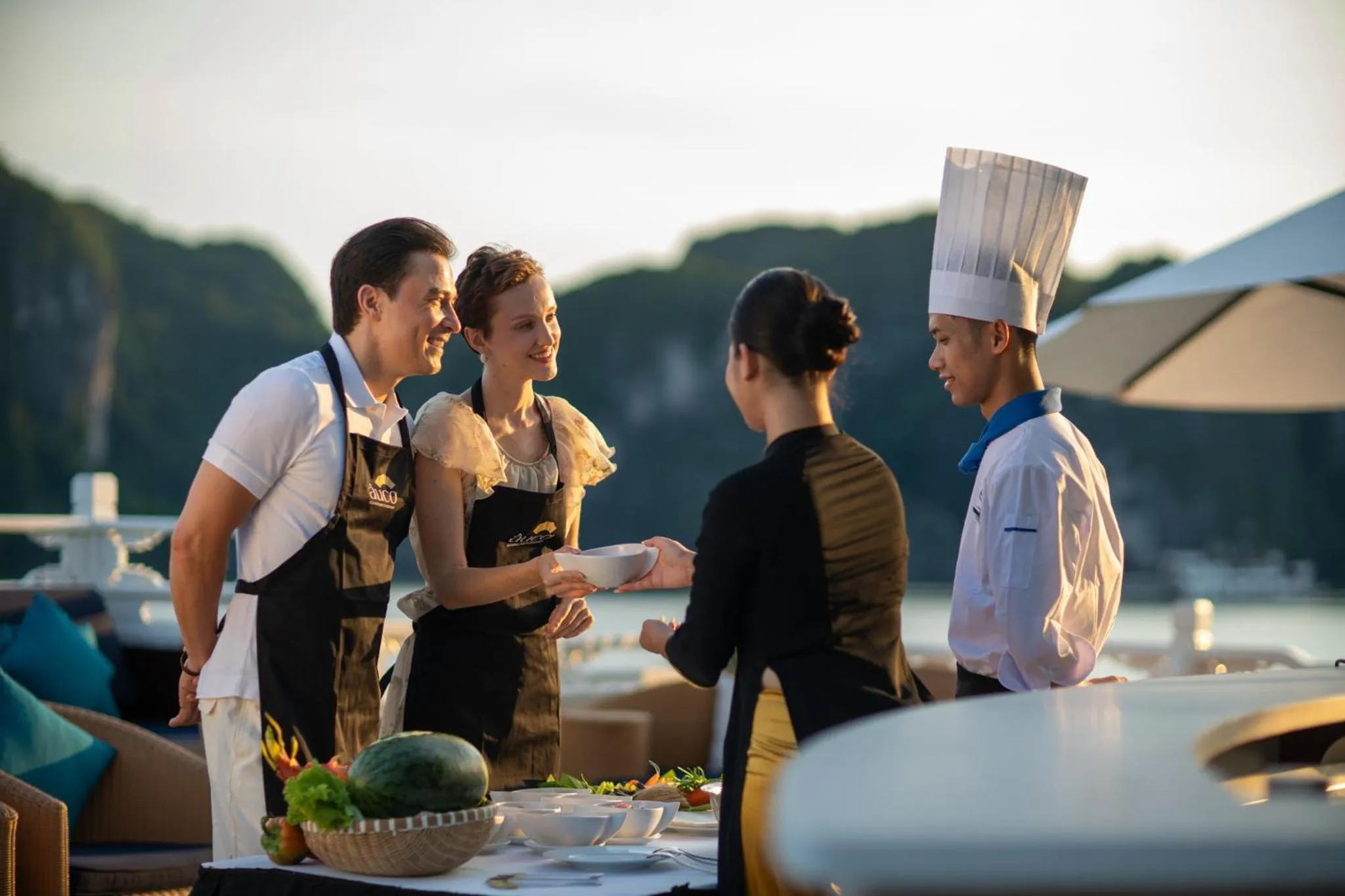 Activities in The Au Co Cruise - Managed by Bhaya Cruises