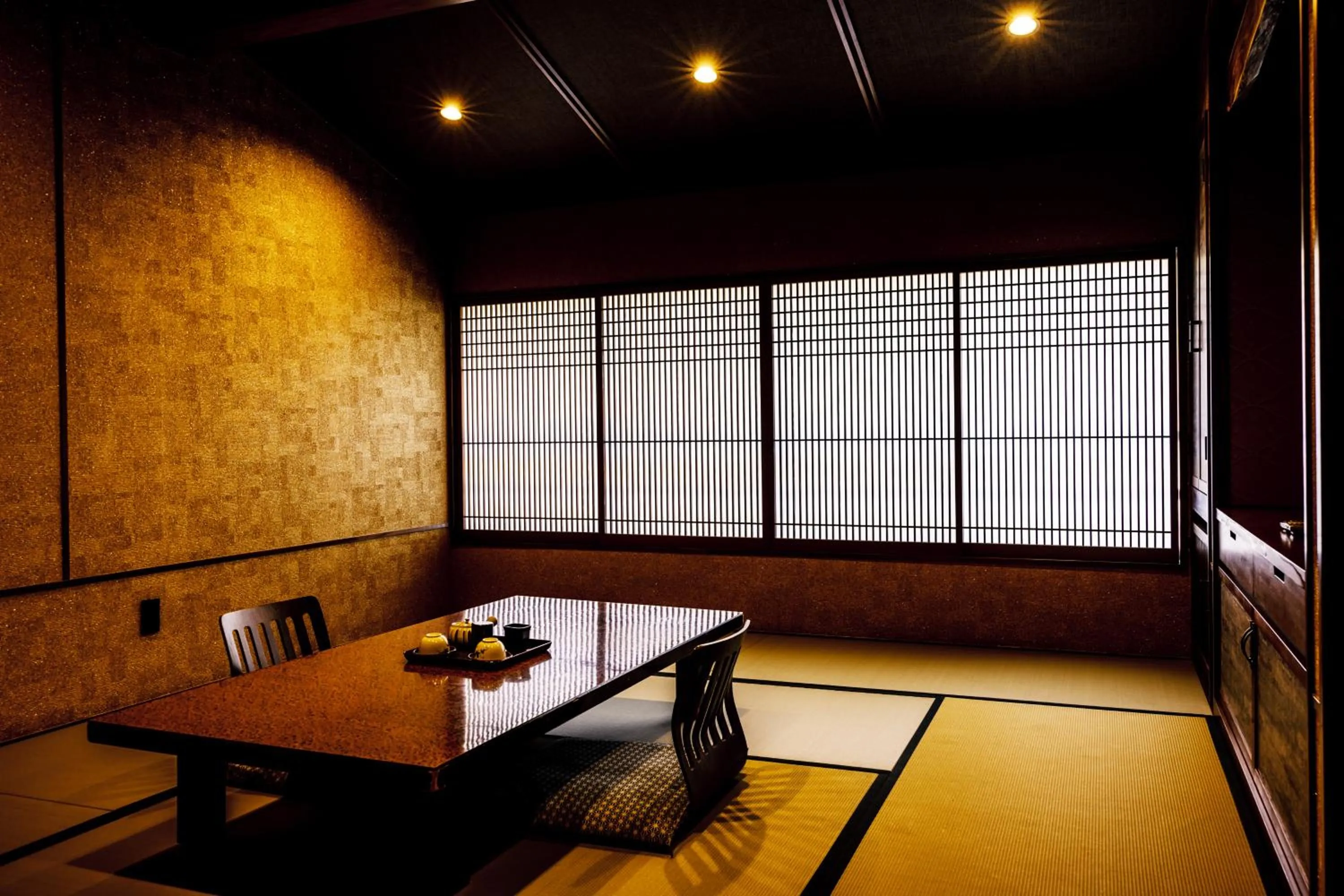 Photo of the whole room in Hakone Onsen Ryokan Yaeikan