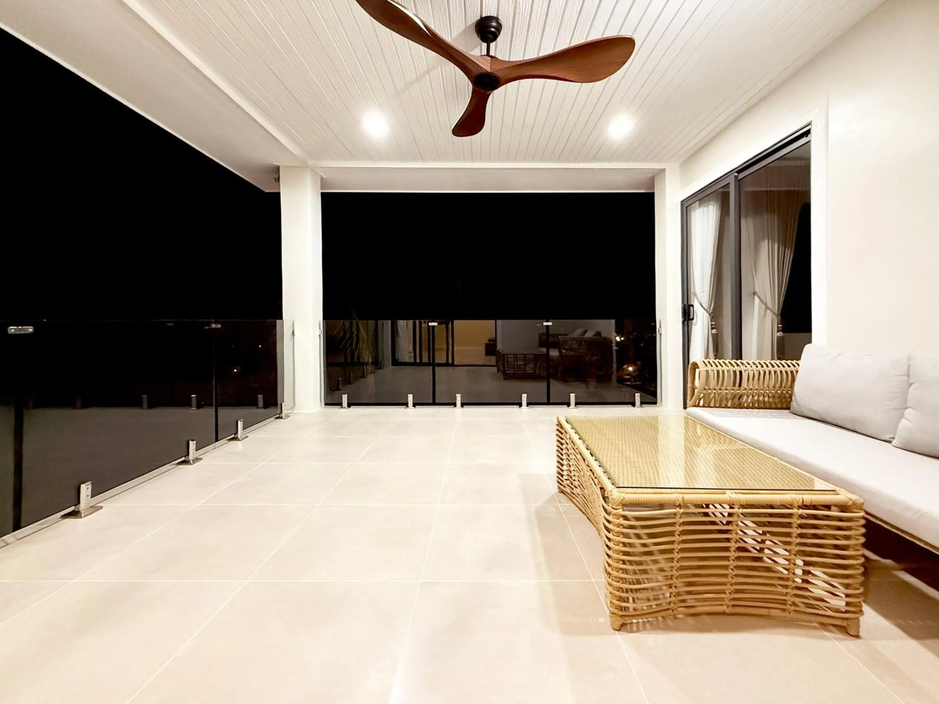 Balcony/Terrace in Sabaii Bay Resort