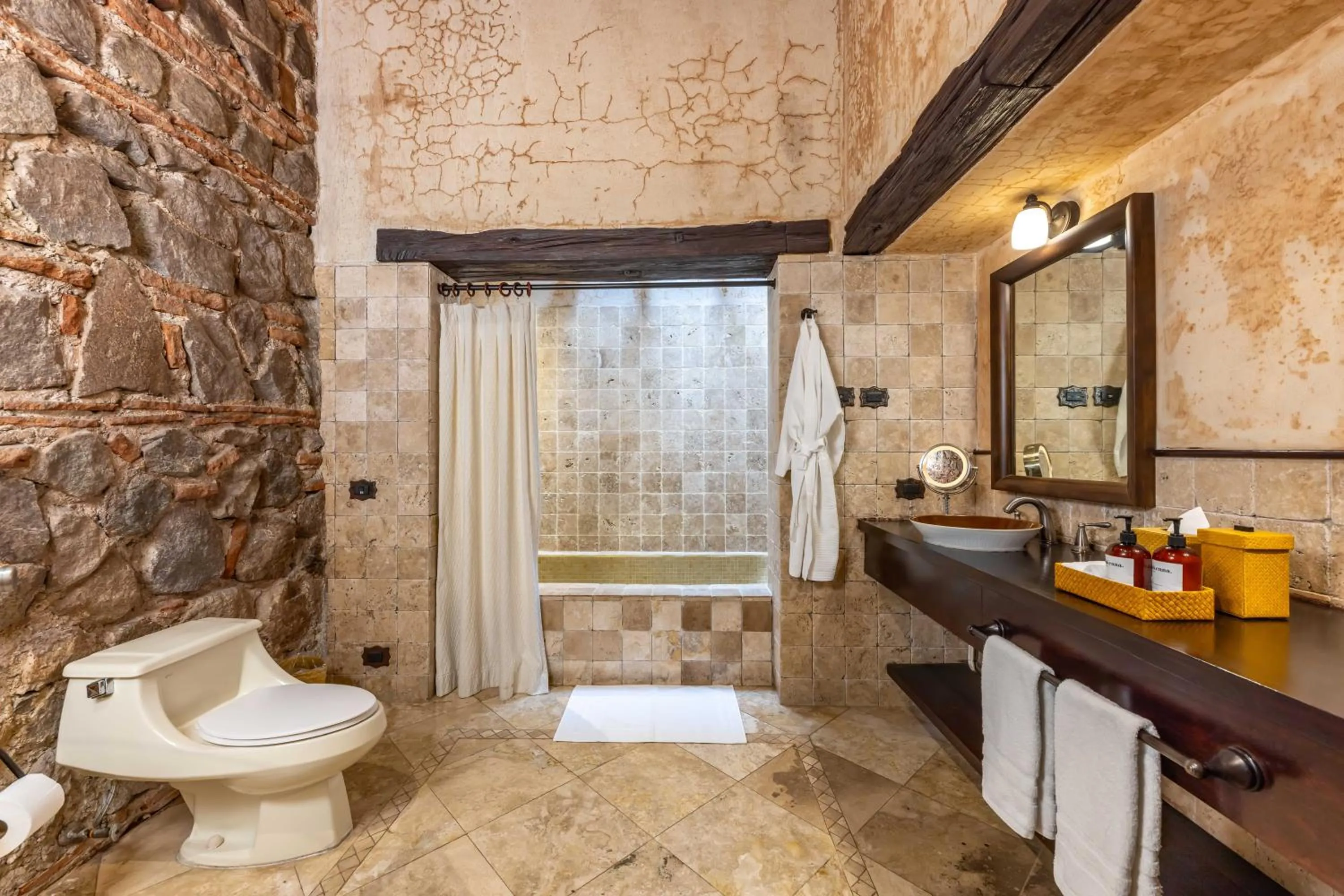 Shower in El Convento Boutique Hotel