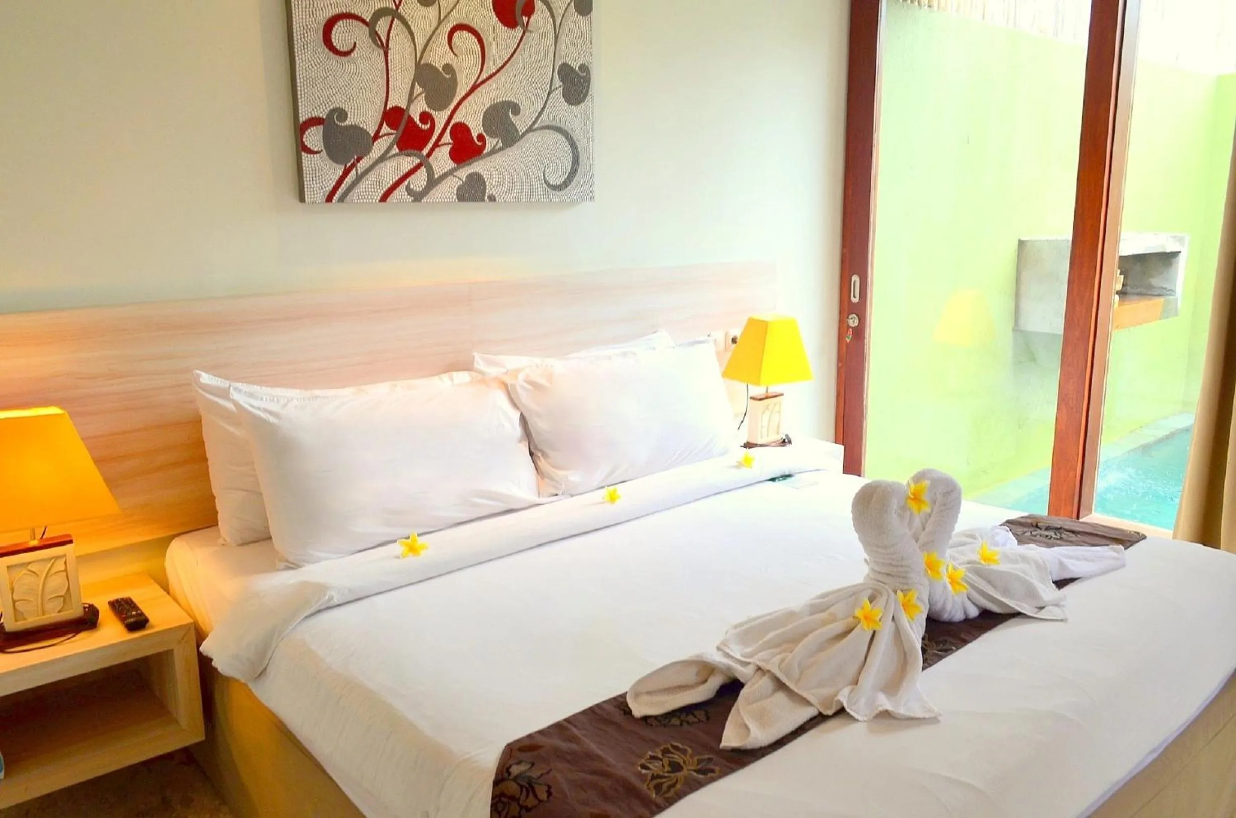 Bed in Jas Boutique Villas