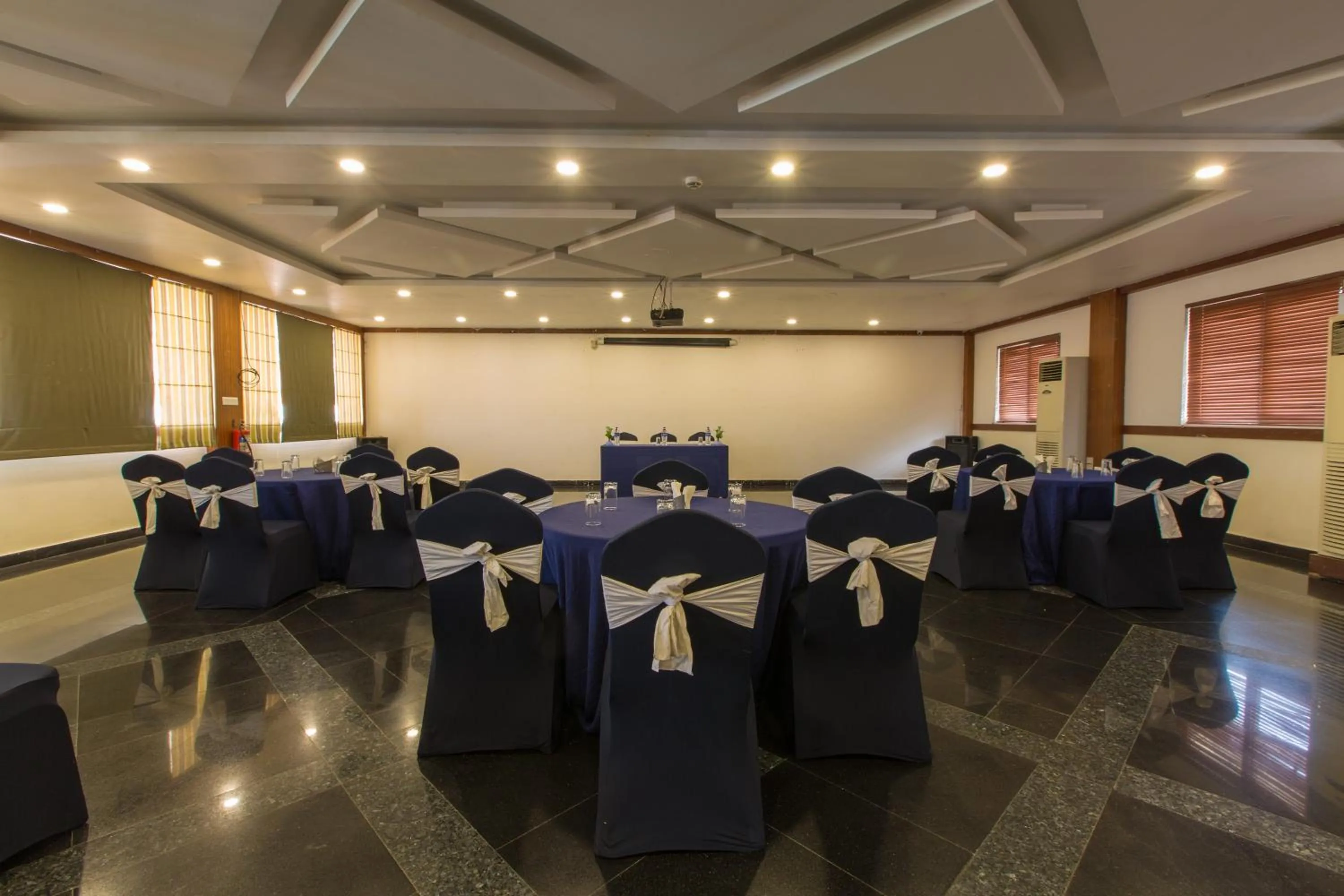 Banquet/Function facilities in Hotel TSG Grand