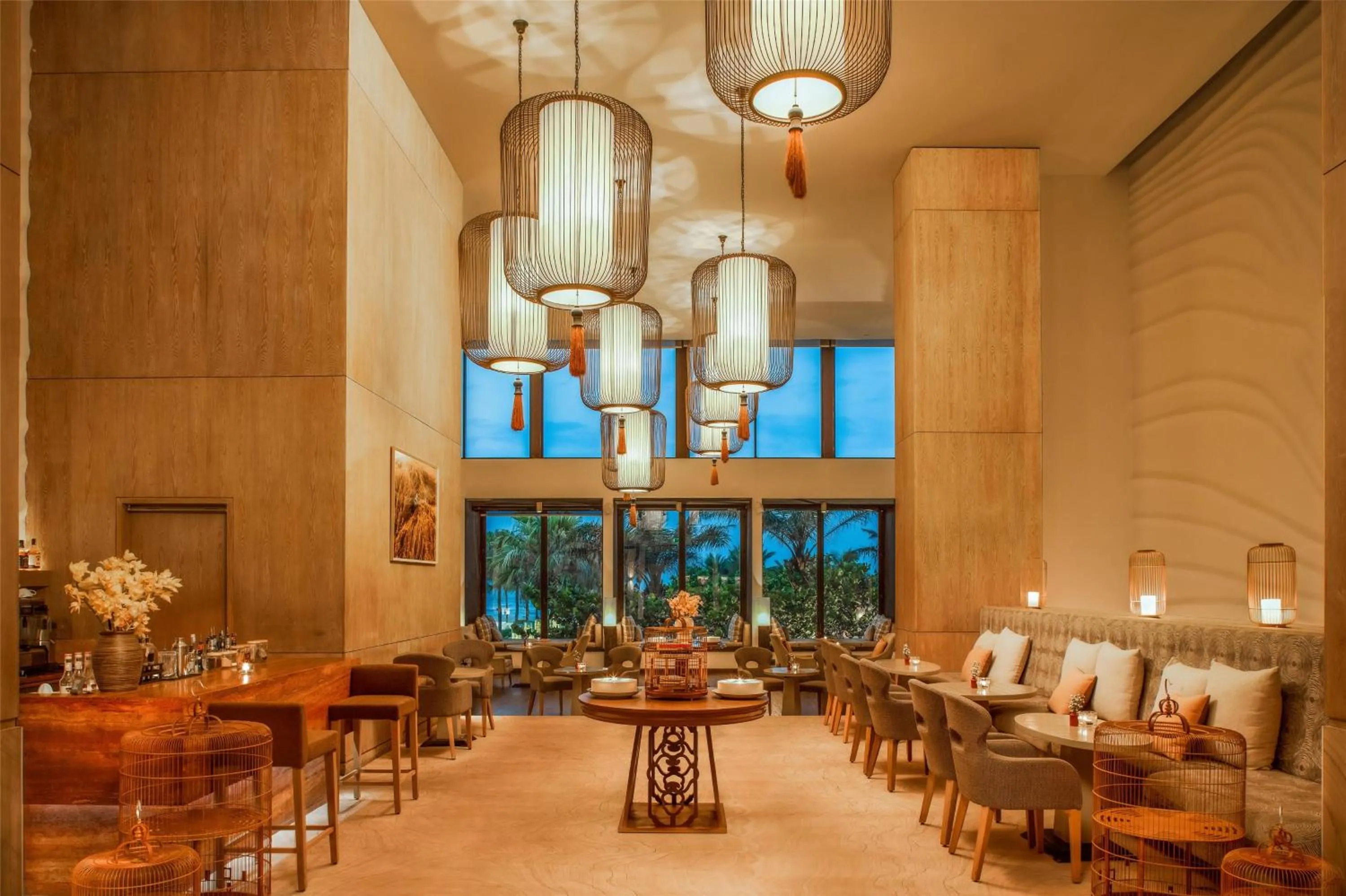 Restaurant/places to eat in Hyatt Regency Danang Resort and Spa