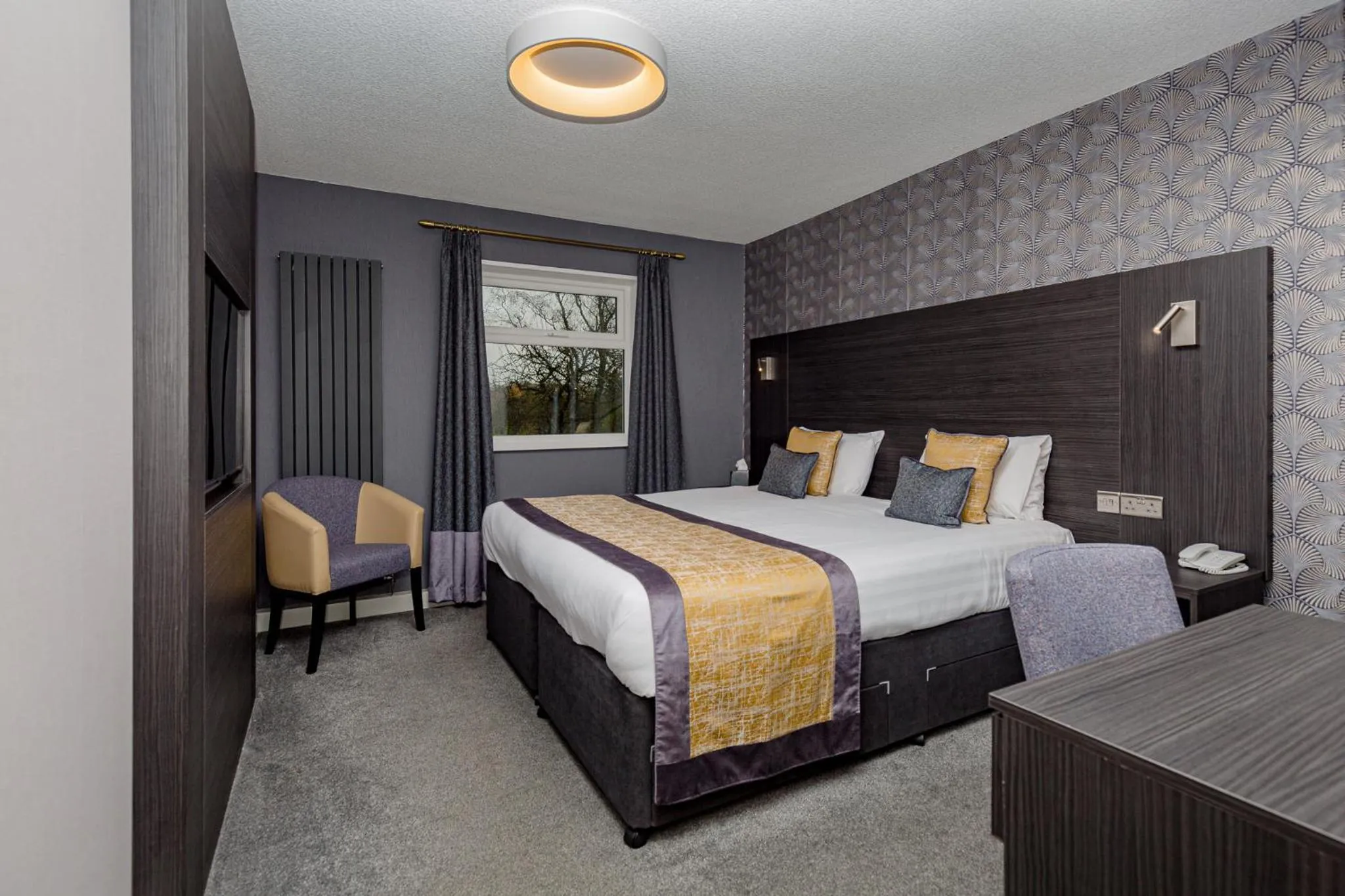 Bedroom, Bed in The Melbreak Hotel