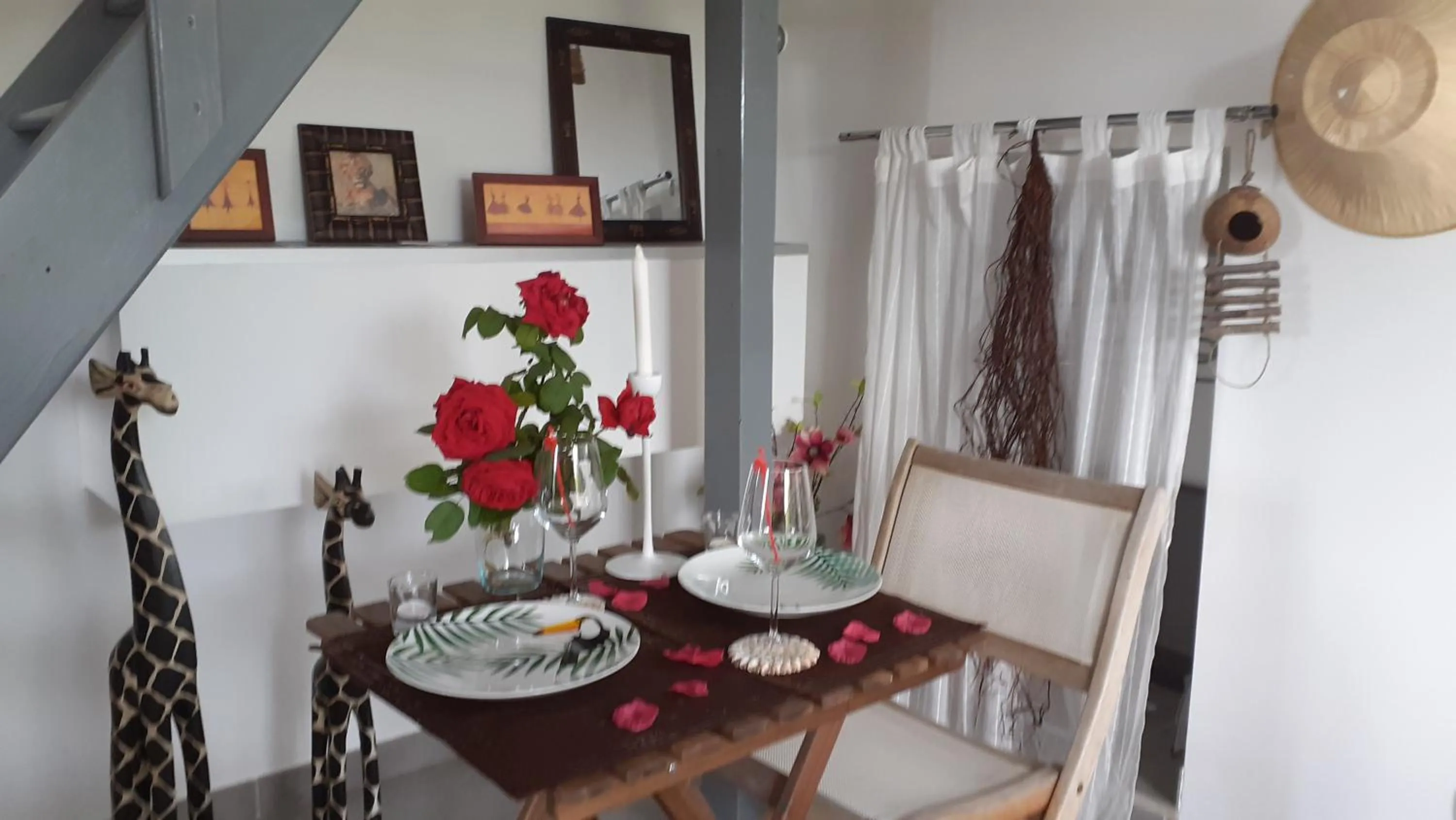 Le Mas Romantique avec Jacuzzi et Sauna privé