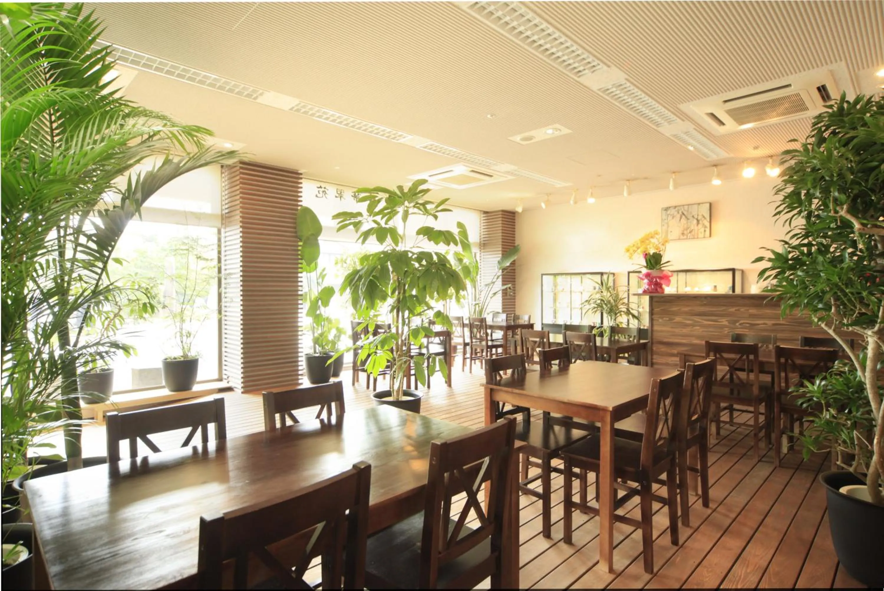 Restaurant/places to eat in Hotel Kasuien