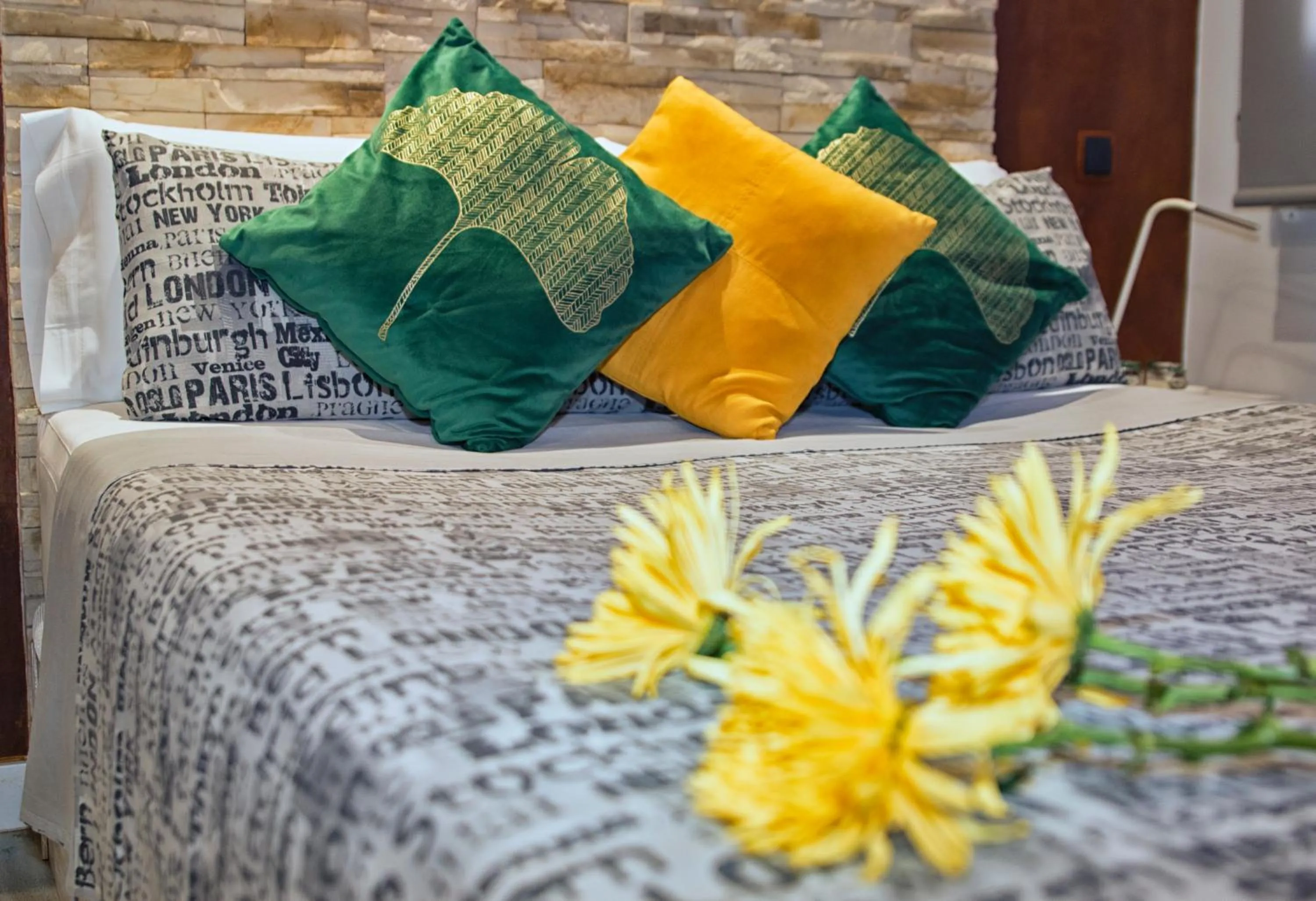 Bedroom, Bed in T-Homes - Cuenca