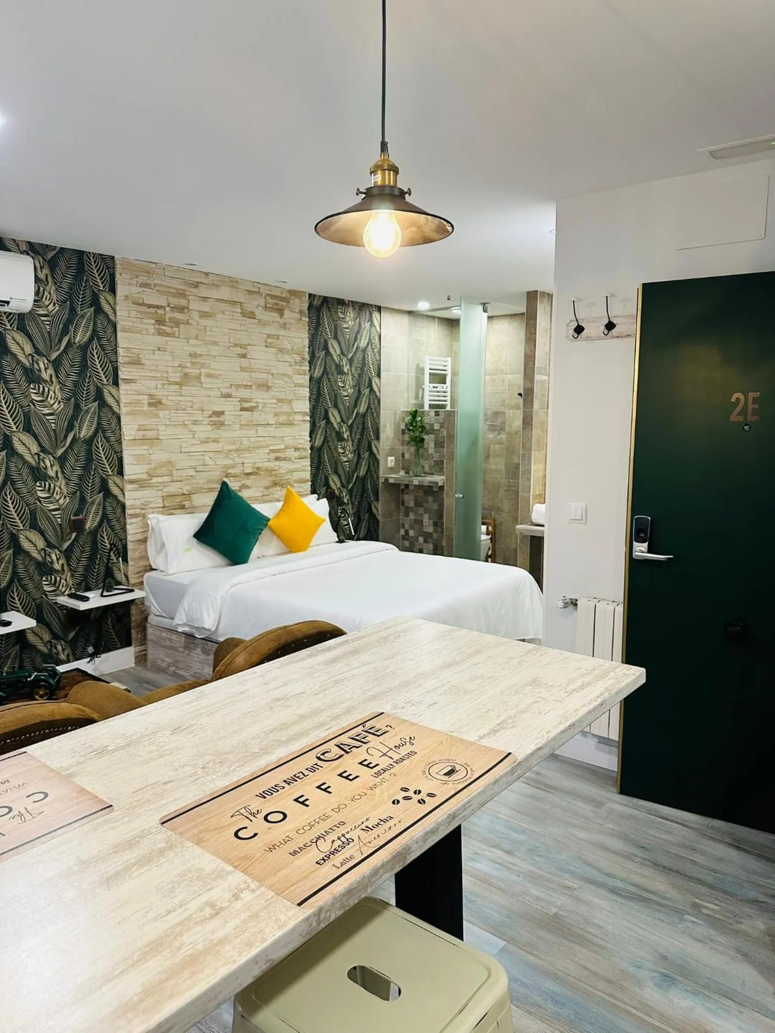 Bedroom, Bed in T-Homes - Cuenca