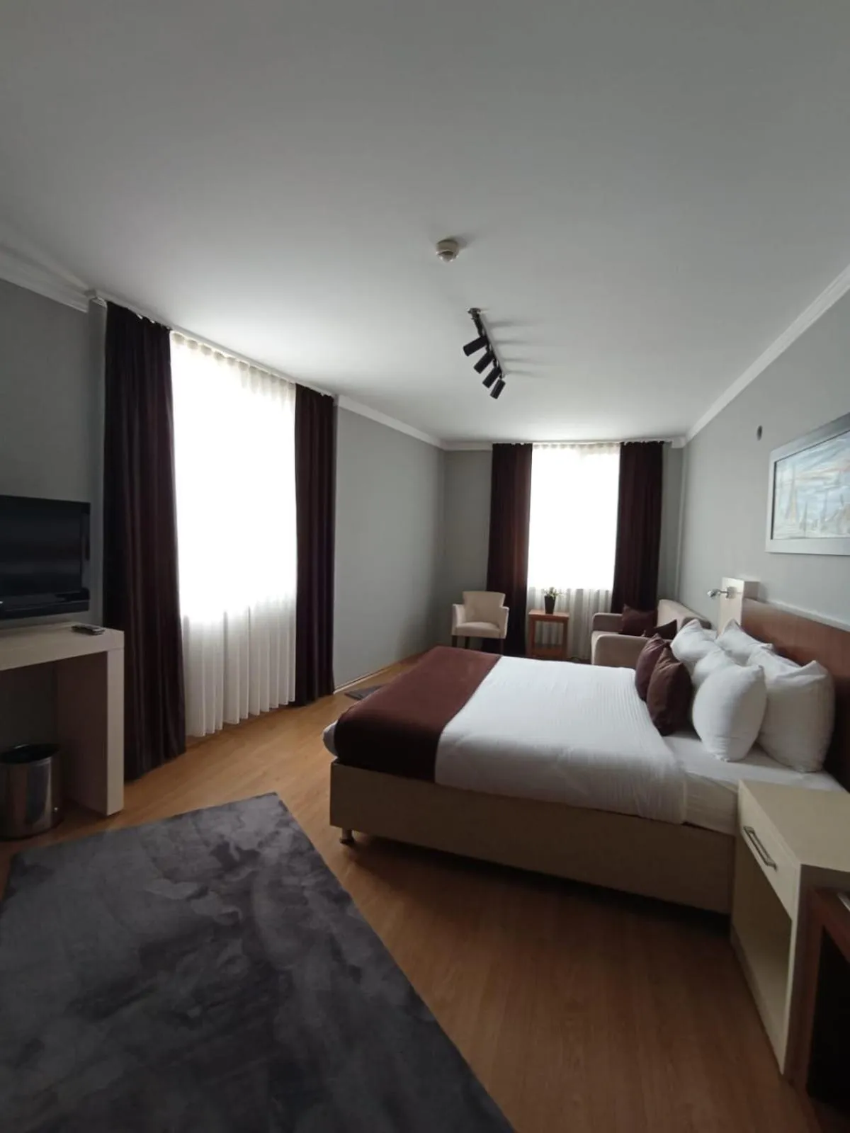 Photo of the whole room, Bed in Gosterisli Otel