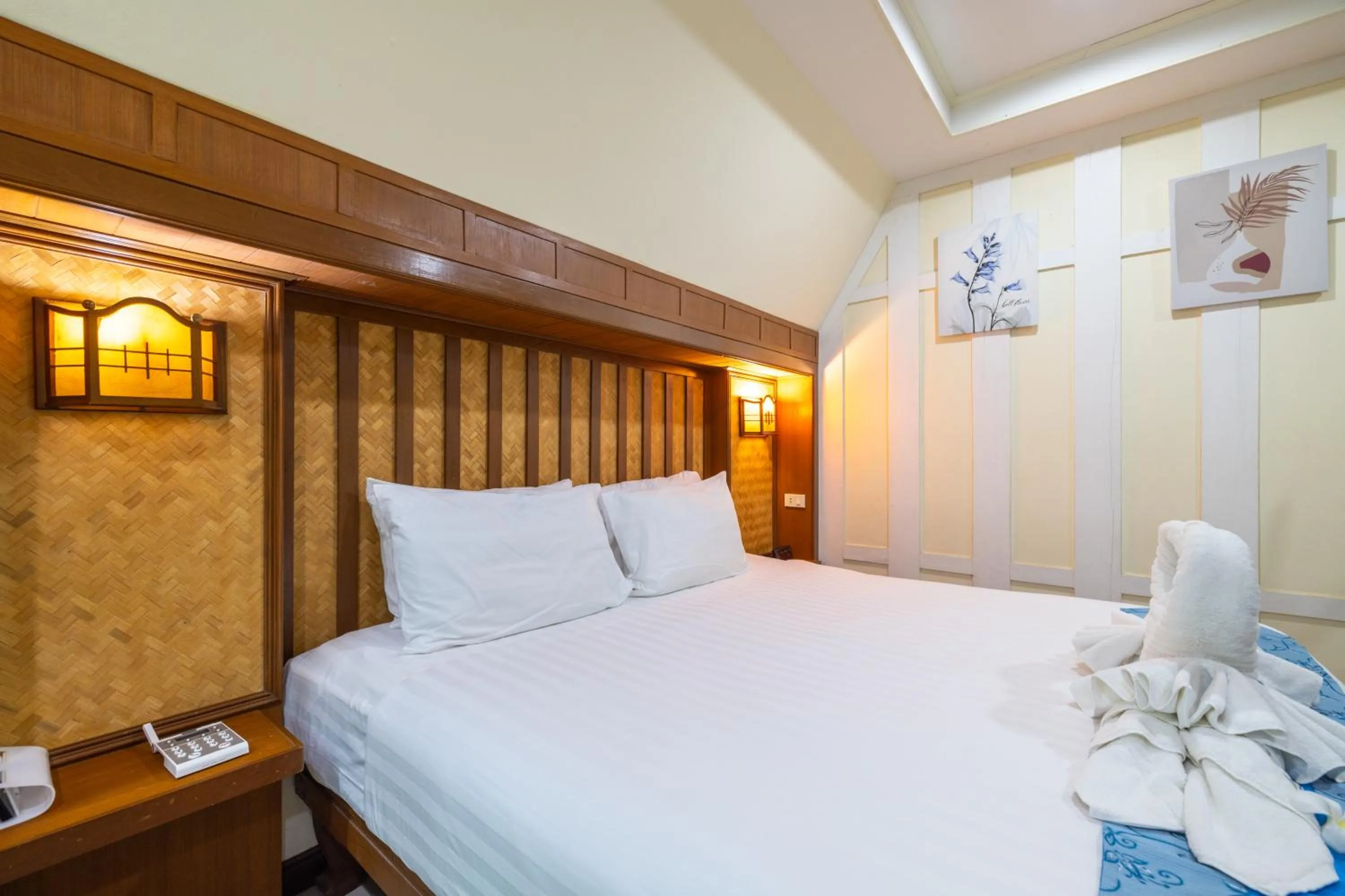 Bed in Phuket Meet Holiday Hotel-Rawai 普吉岛相遇花园度假酒店-拉威店