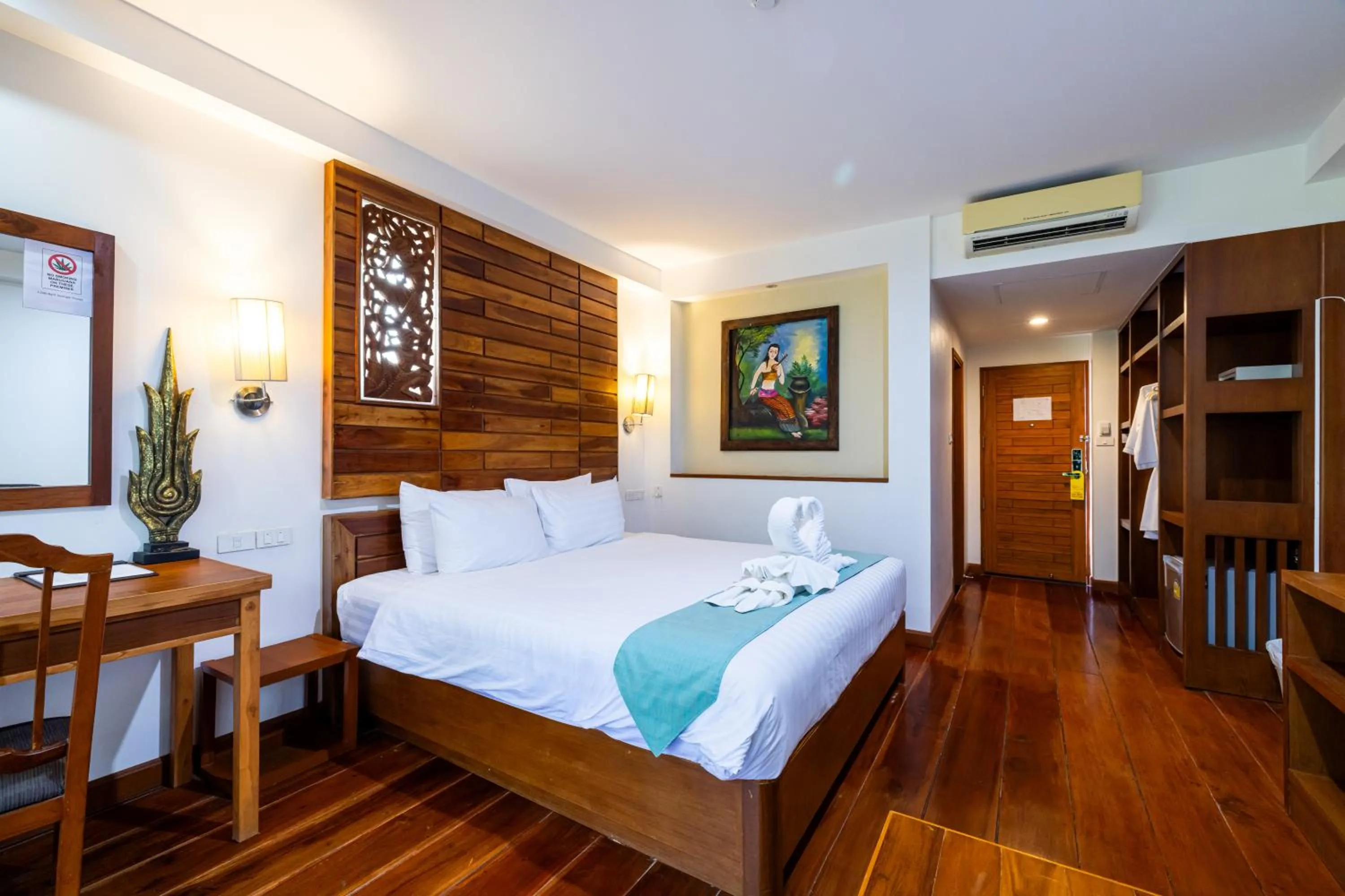 Bed in Phuket Meet Holiday Hotel-Rawai 普吉岛相遇花园度假酒店-拉威店