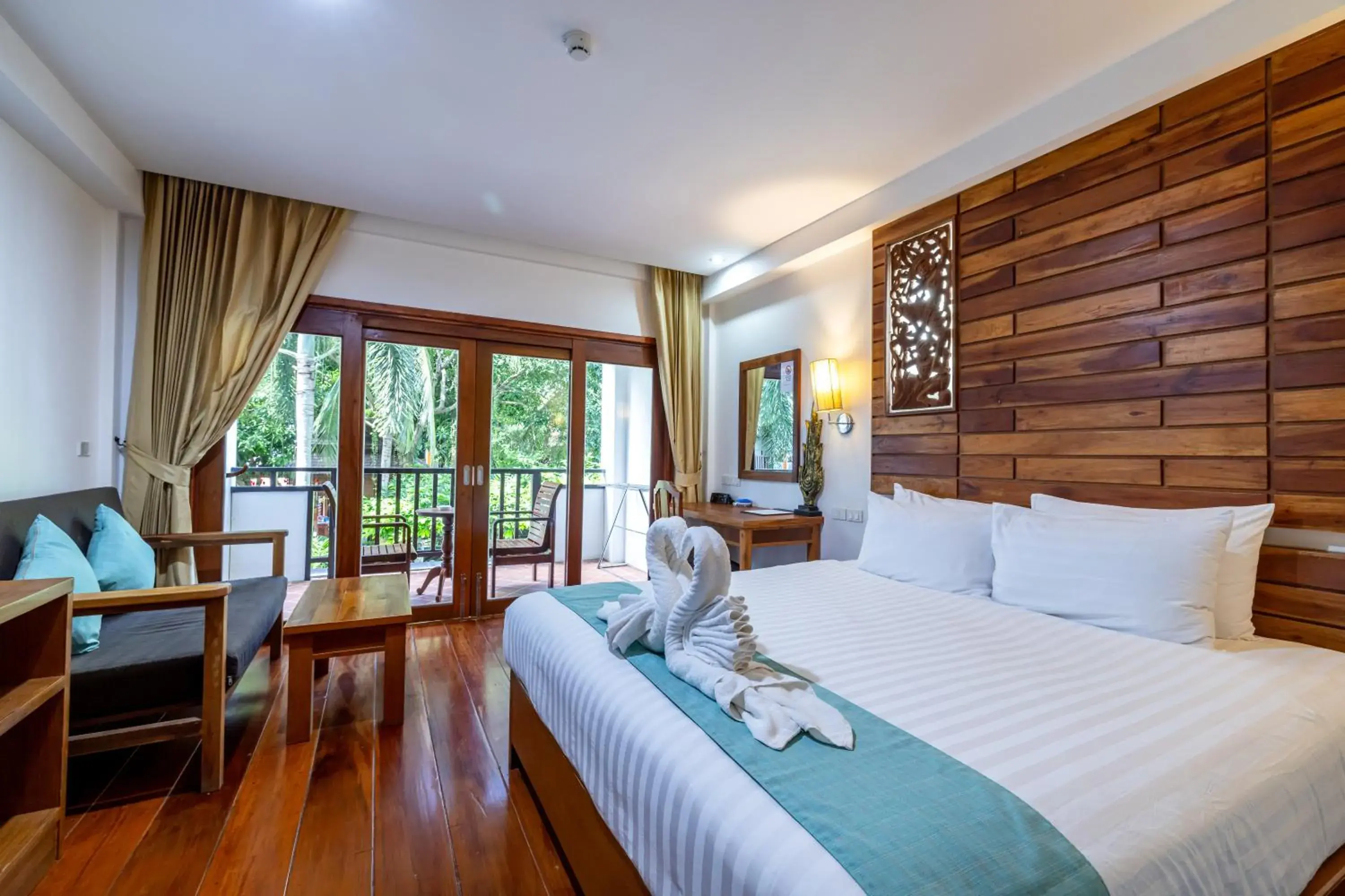 Deluxe Double Room in Phuket Meet Holiday Hotel-Rawai 普吉岛相遇花园度假酒店-拉威店 Deluxe Double Room in Phuket Meet Holiday Hotel-Rawai 普吉岛相遇花园度假酒店-拉威店