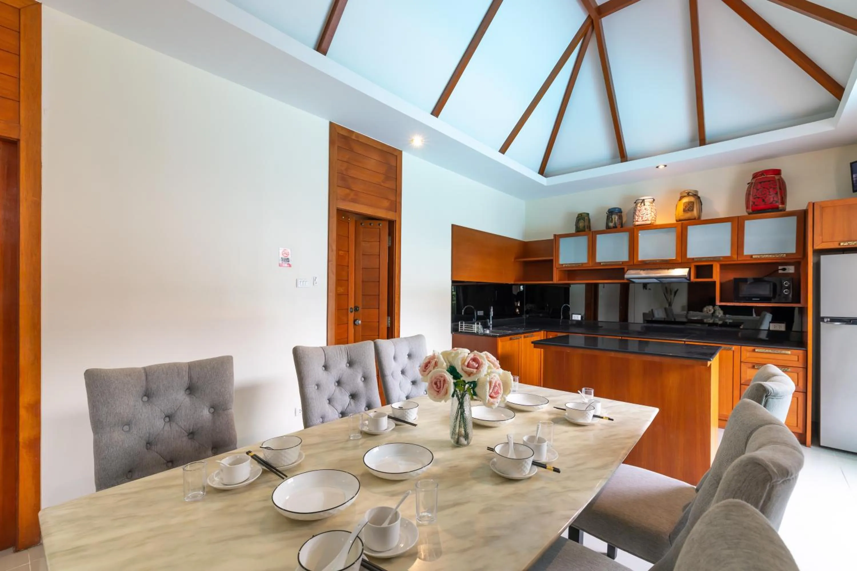 Coffee/tea facilities in Phuket Meet Holiday Hotel-Rawai 普吉岛相遇花园度假酒店-拉威店