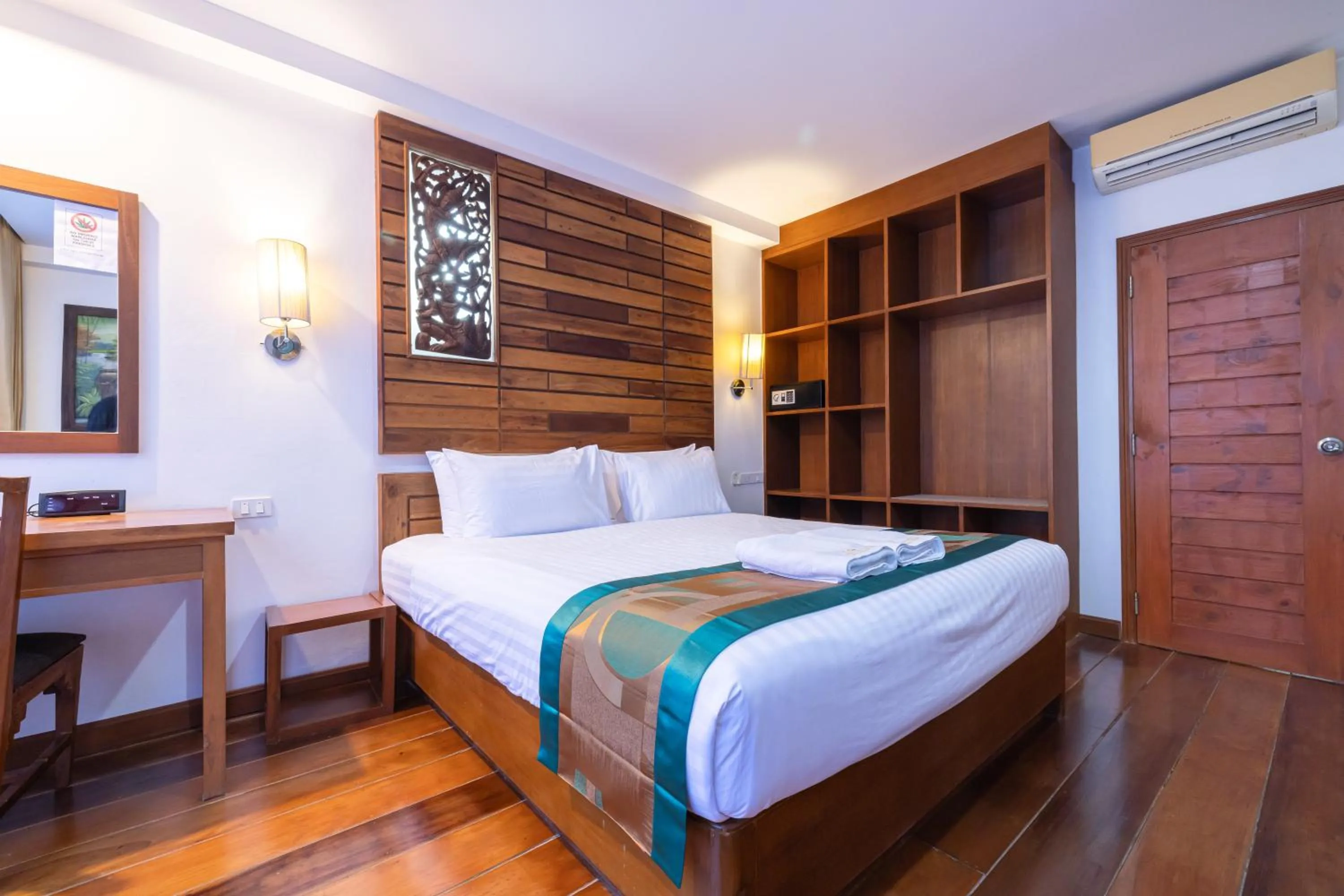 Bed in Phuket Meet Holiday Hotel-Rawai 普吉岛相遇花园度假酒店-拉威店