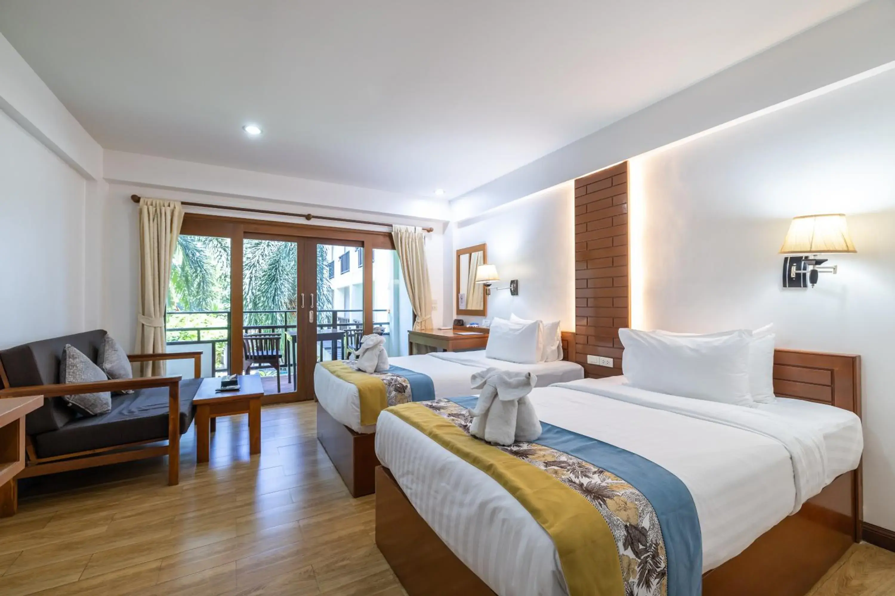 Superior Twin Room in Phuket Meet Holiday Hotel-Rawai 普吉岛相遇花园度假酒店-拉威店 Superior Twin Room in Phuket Meet Holiday Hotel-Rawai 普吉岛相遇花园度假酒店-拉威店