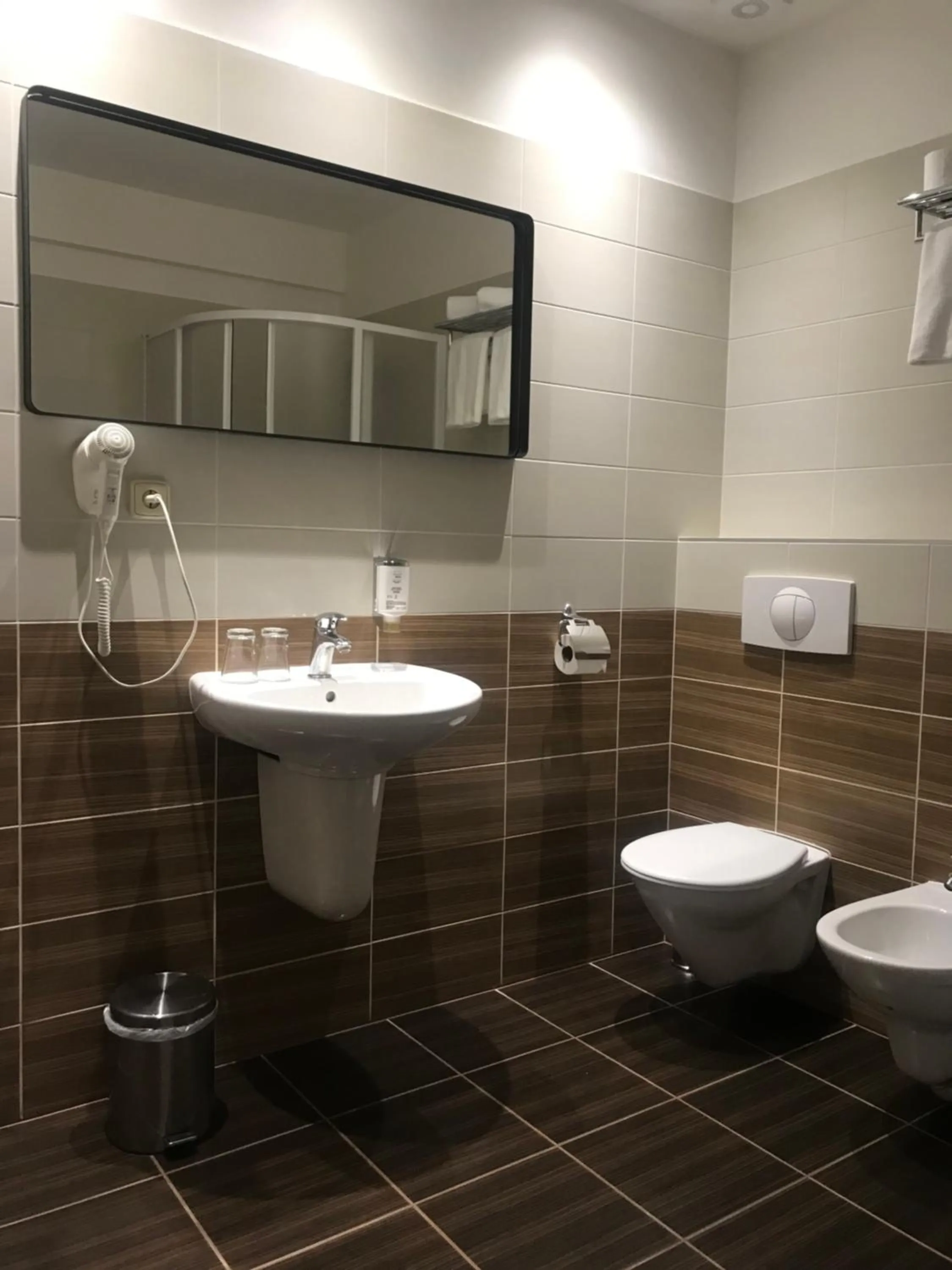 Shower in Rozmaryn Hotel B&B