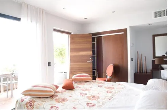 Photo of the whole room, Bed in Hotel Mar d'Espills - Adults Only