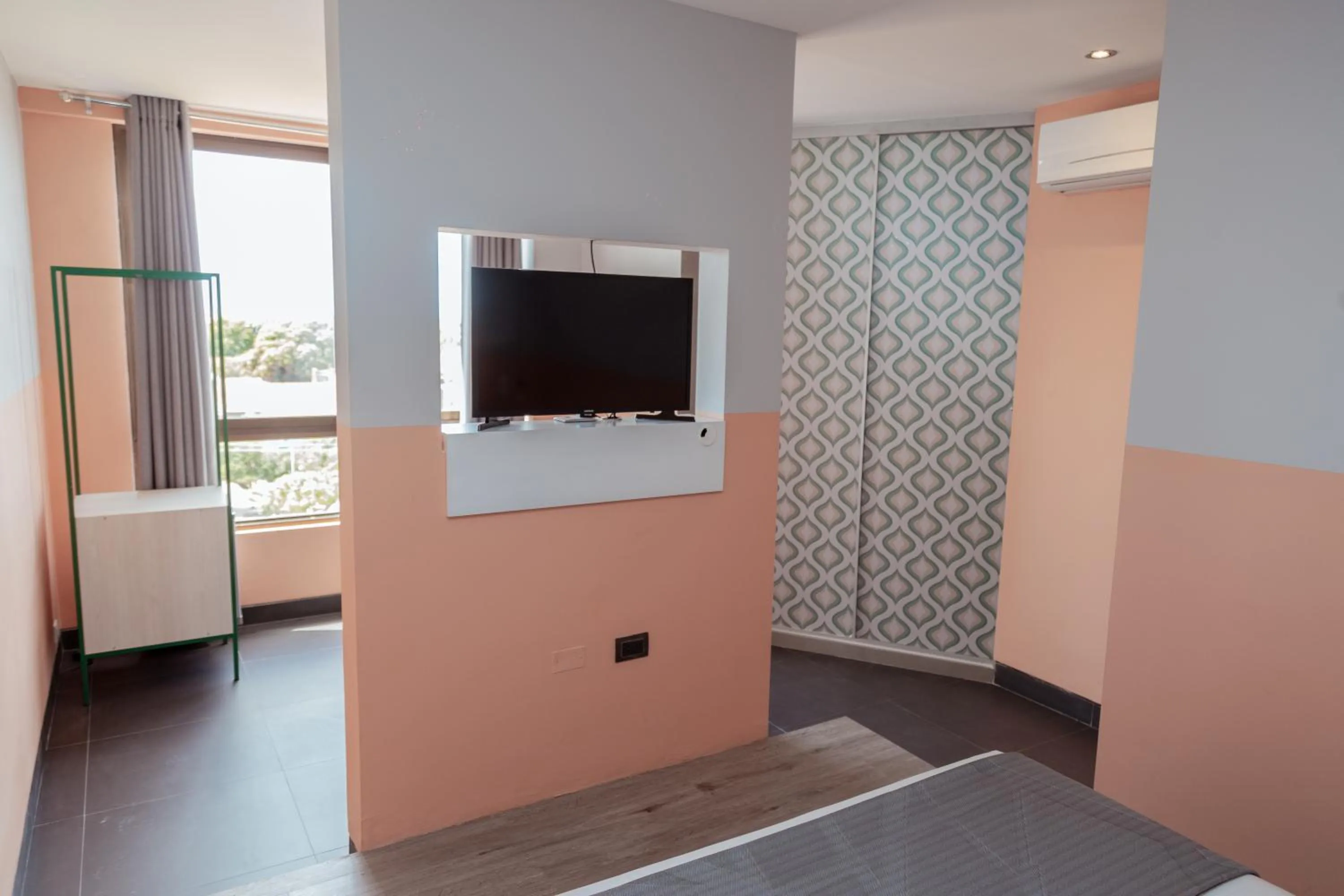 TV and multimedia, Bed in Hotel G