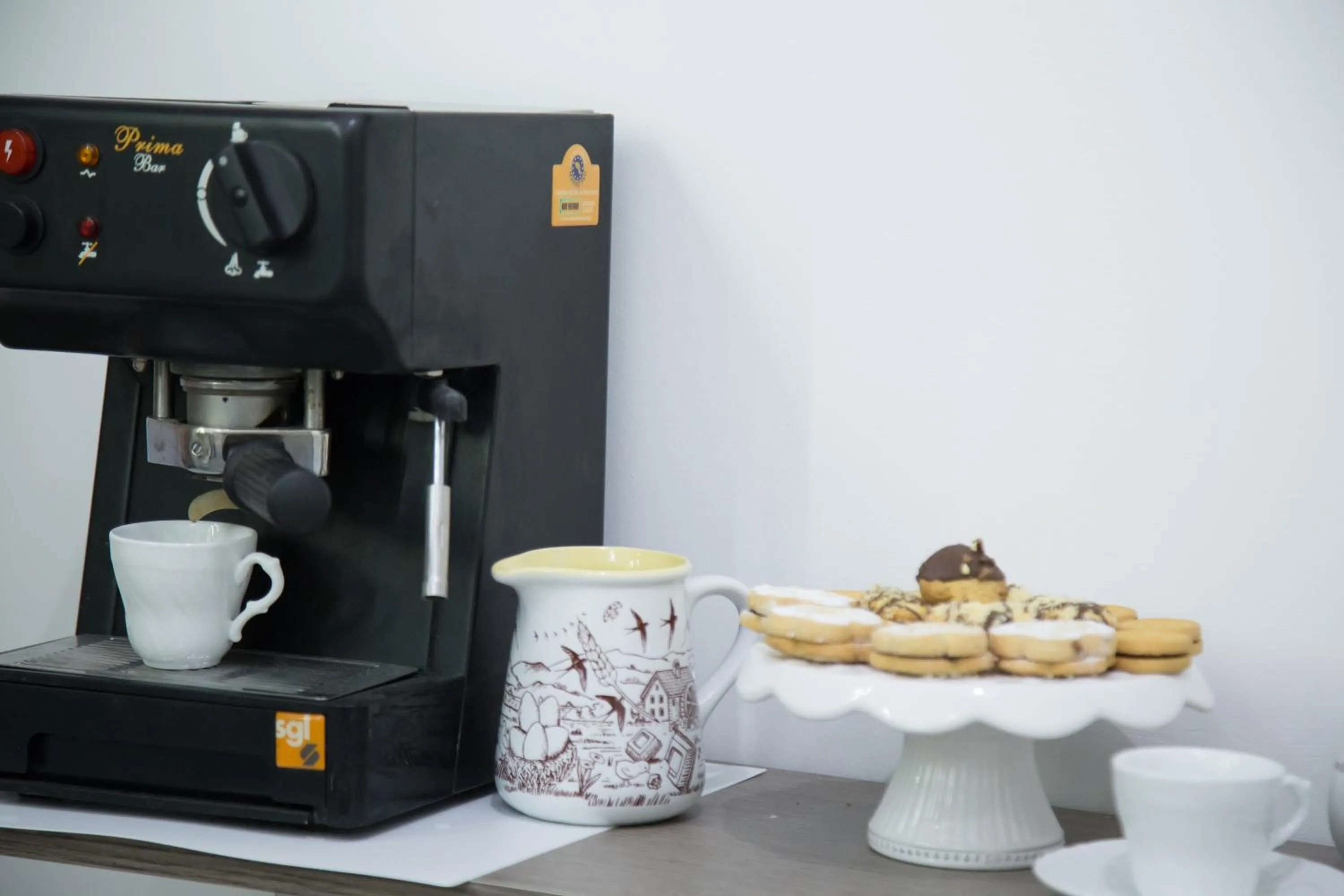 Italian breakfast in Art in B&B