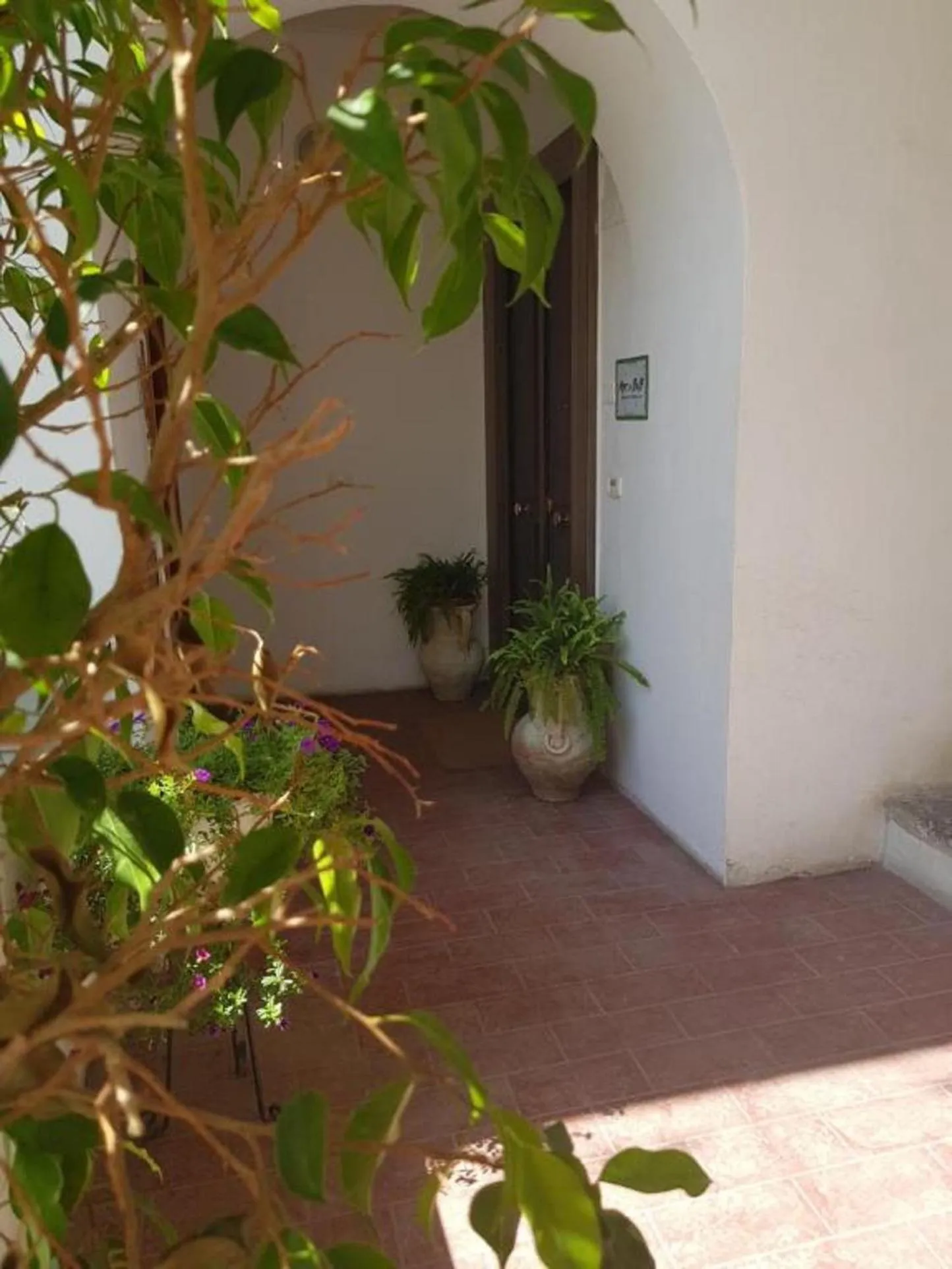 Facade/entrance in Art in B&B