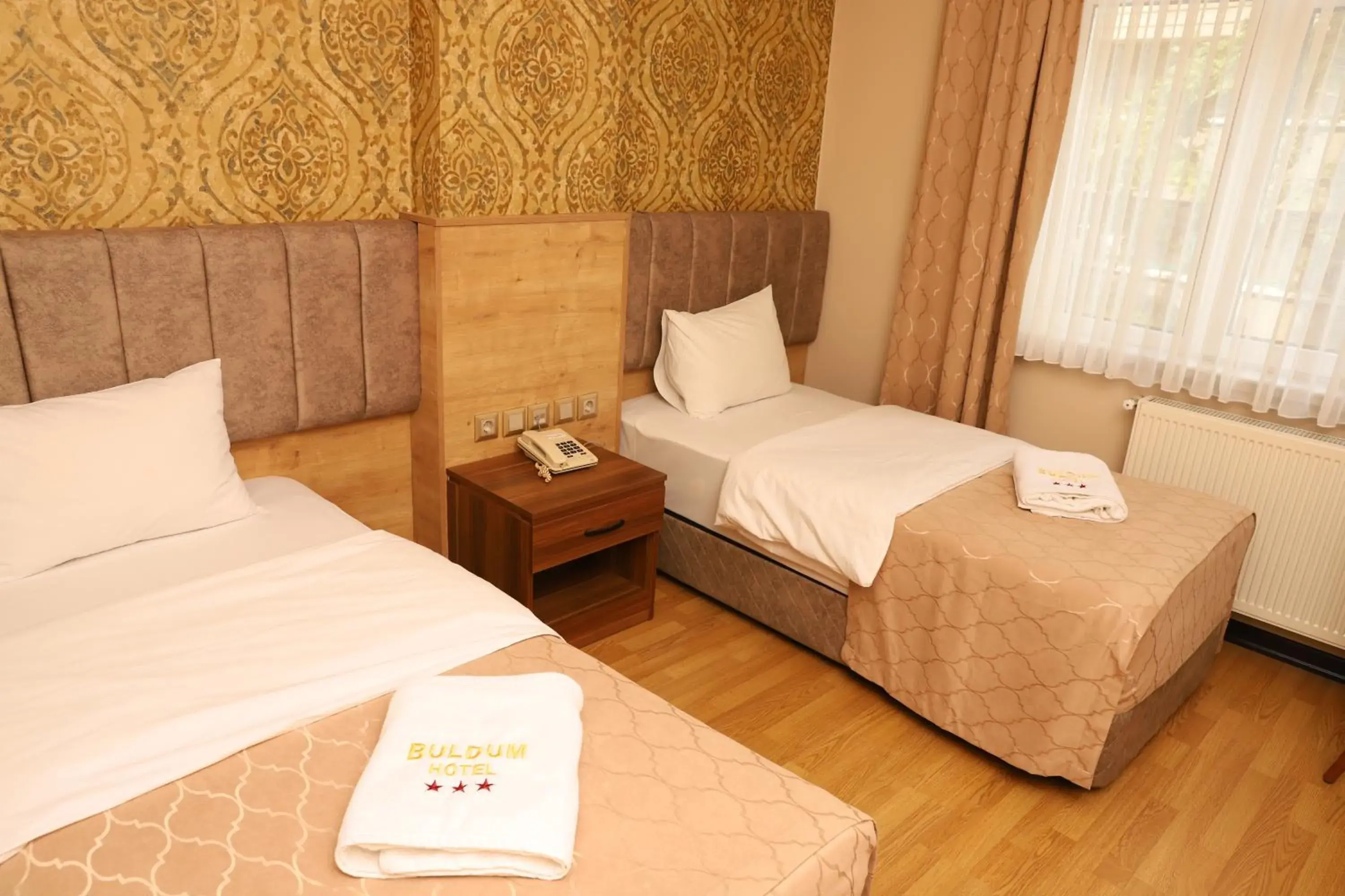 Standard Twin Room in Buldum Otel Standard Twin Room in Buldum Otel