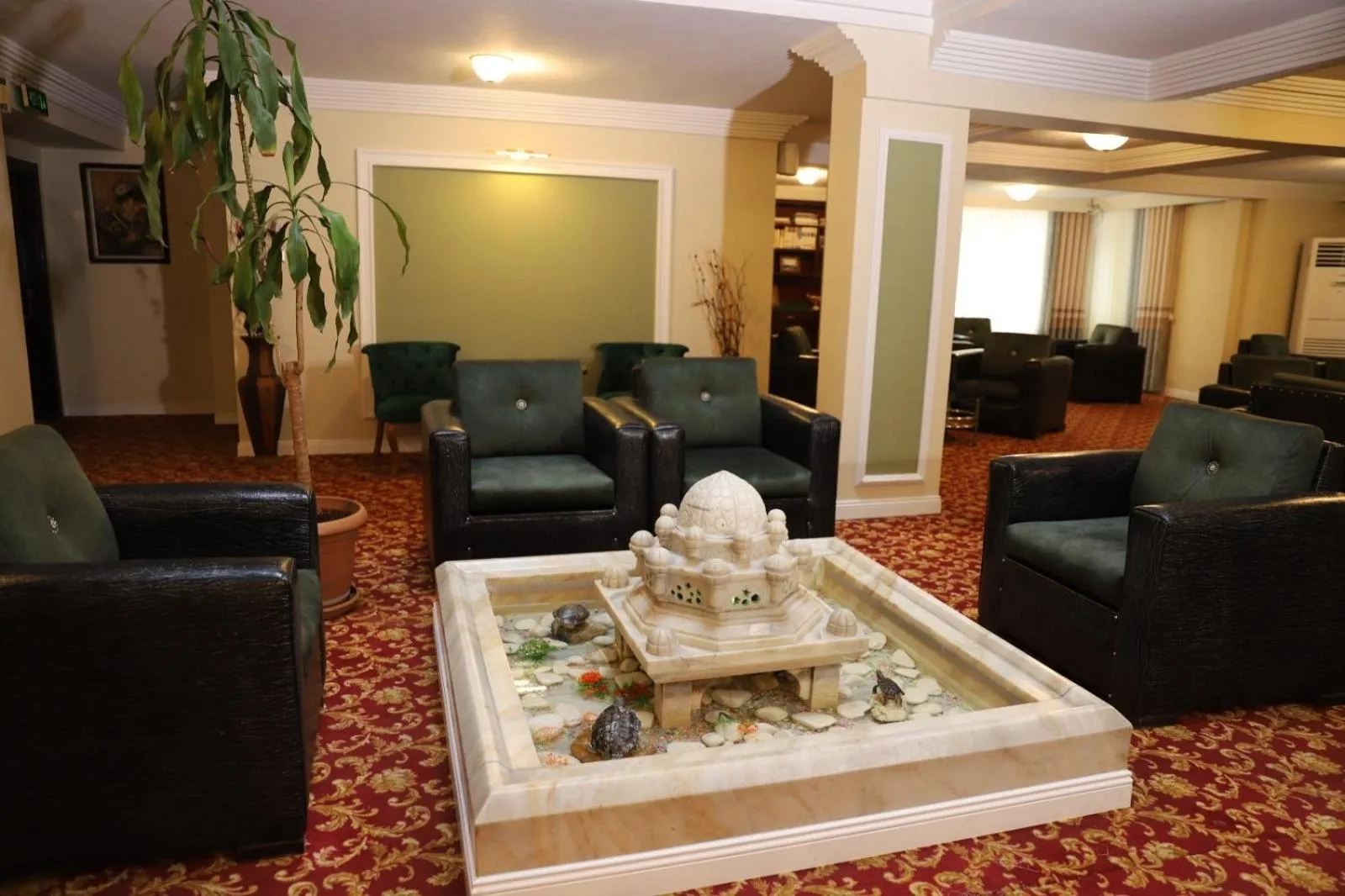 Lobby or reception in Buldum Otel