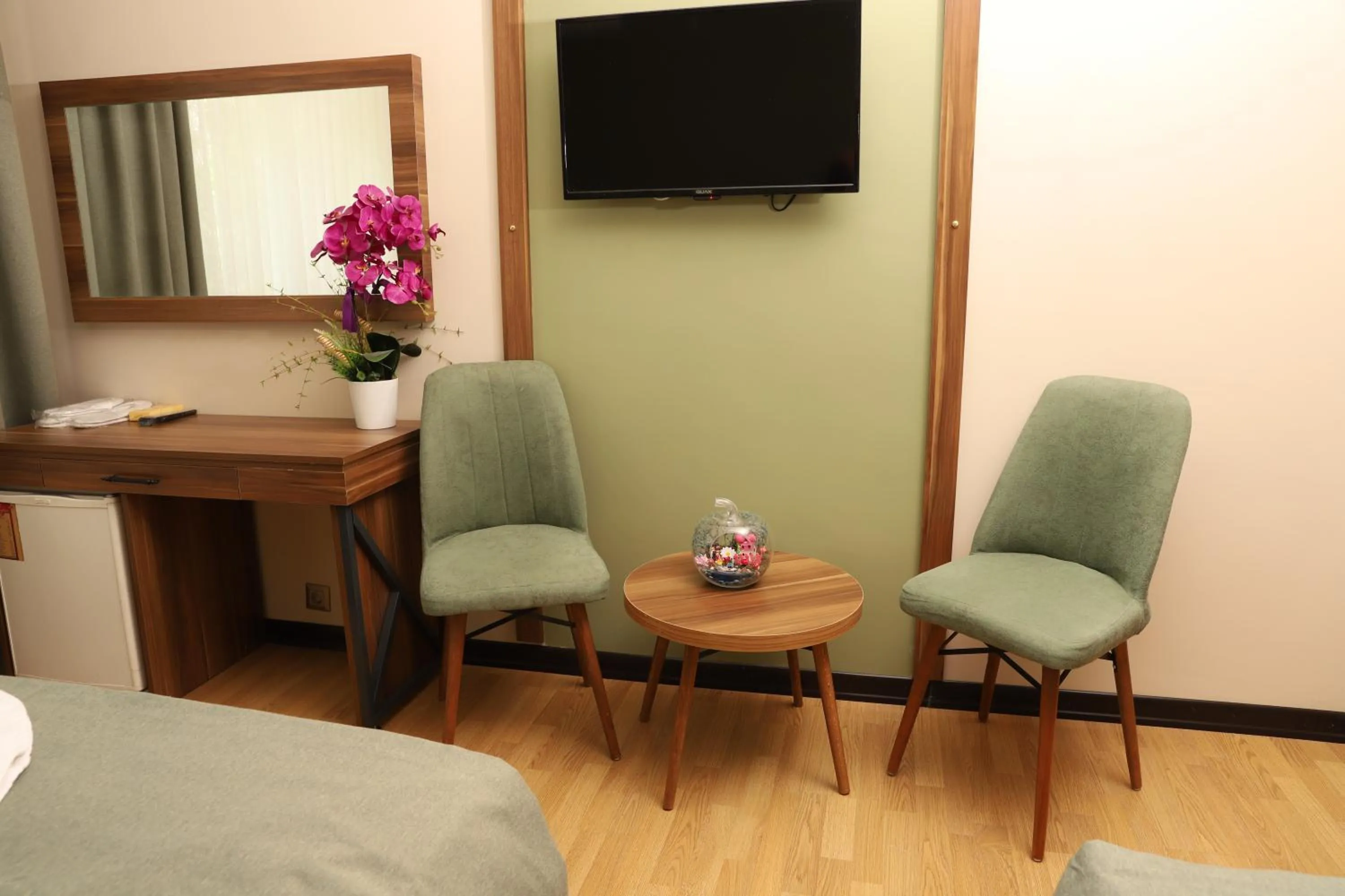 Seating area in Buldum Otel